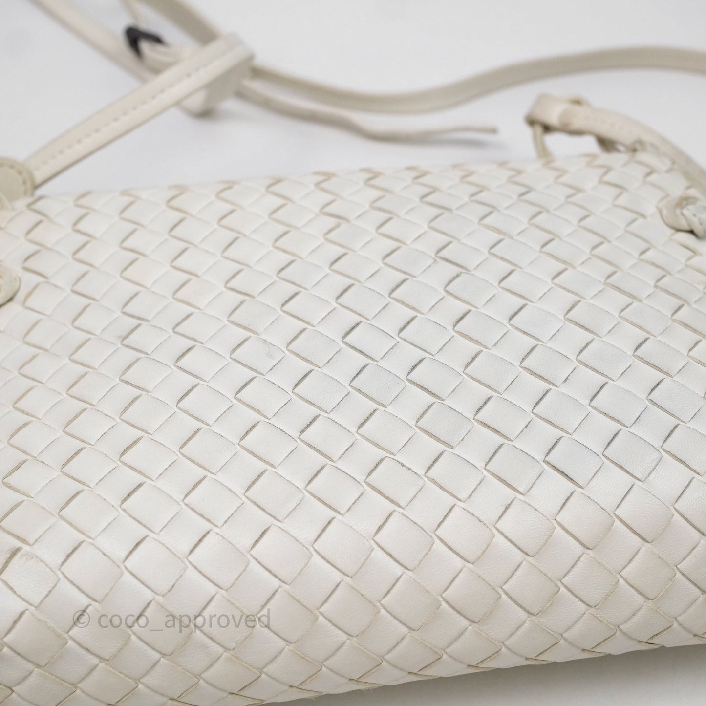 Bottega Veneta Nodini Crossbody Bag White Nappa Intrecciato