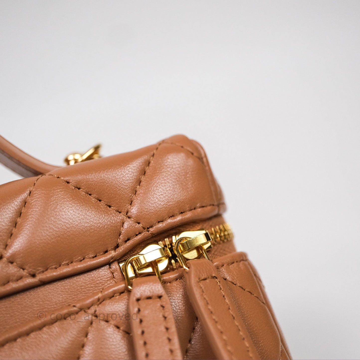 Chanel Top Handle Long Vanity with Chain Caramel Beige Lambskin Gold Hardware 25B