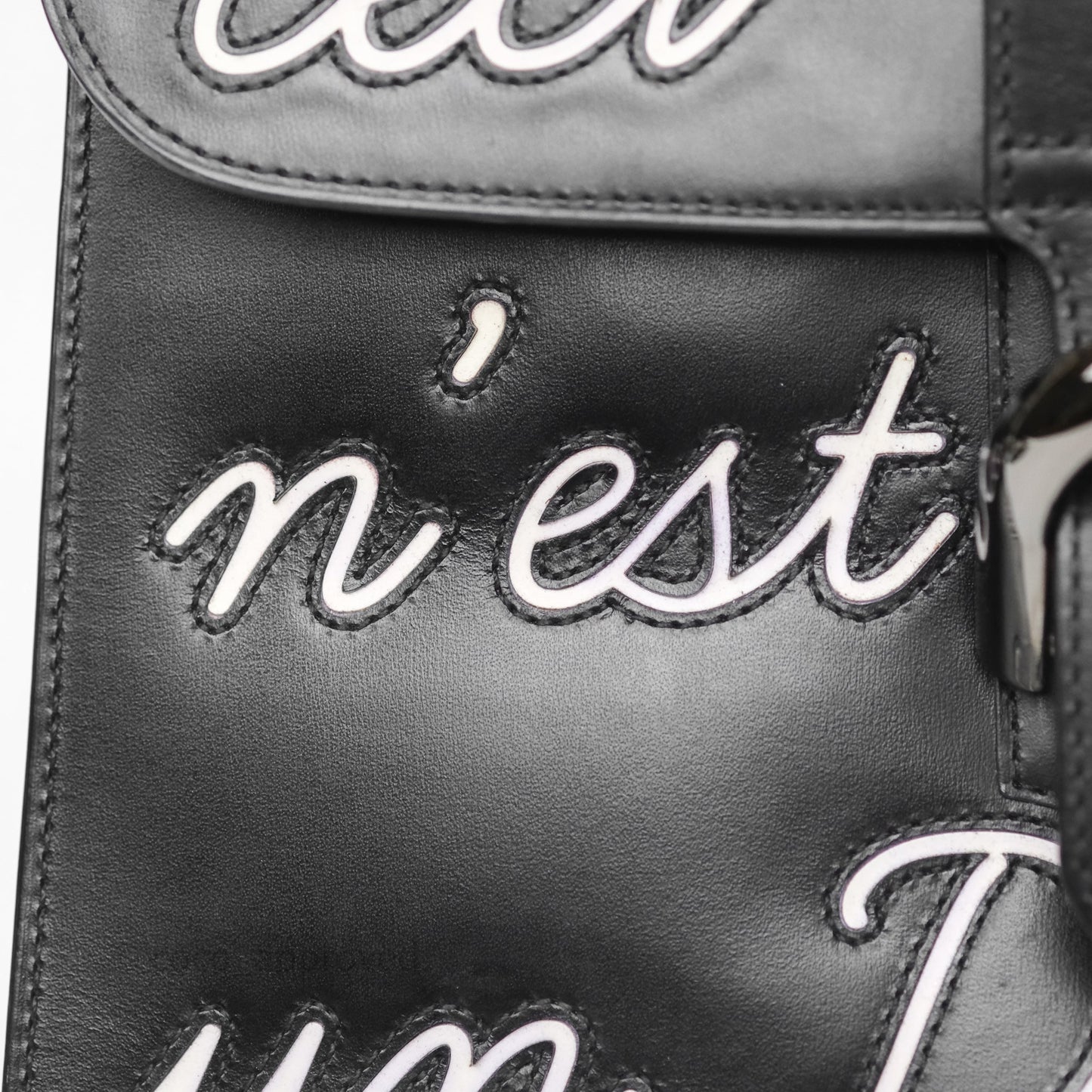 Delvaux Brillant L'Humour MM Black Calfskin