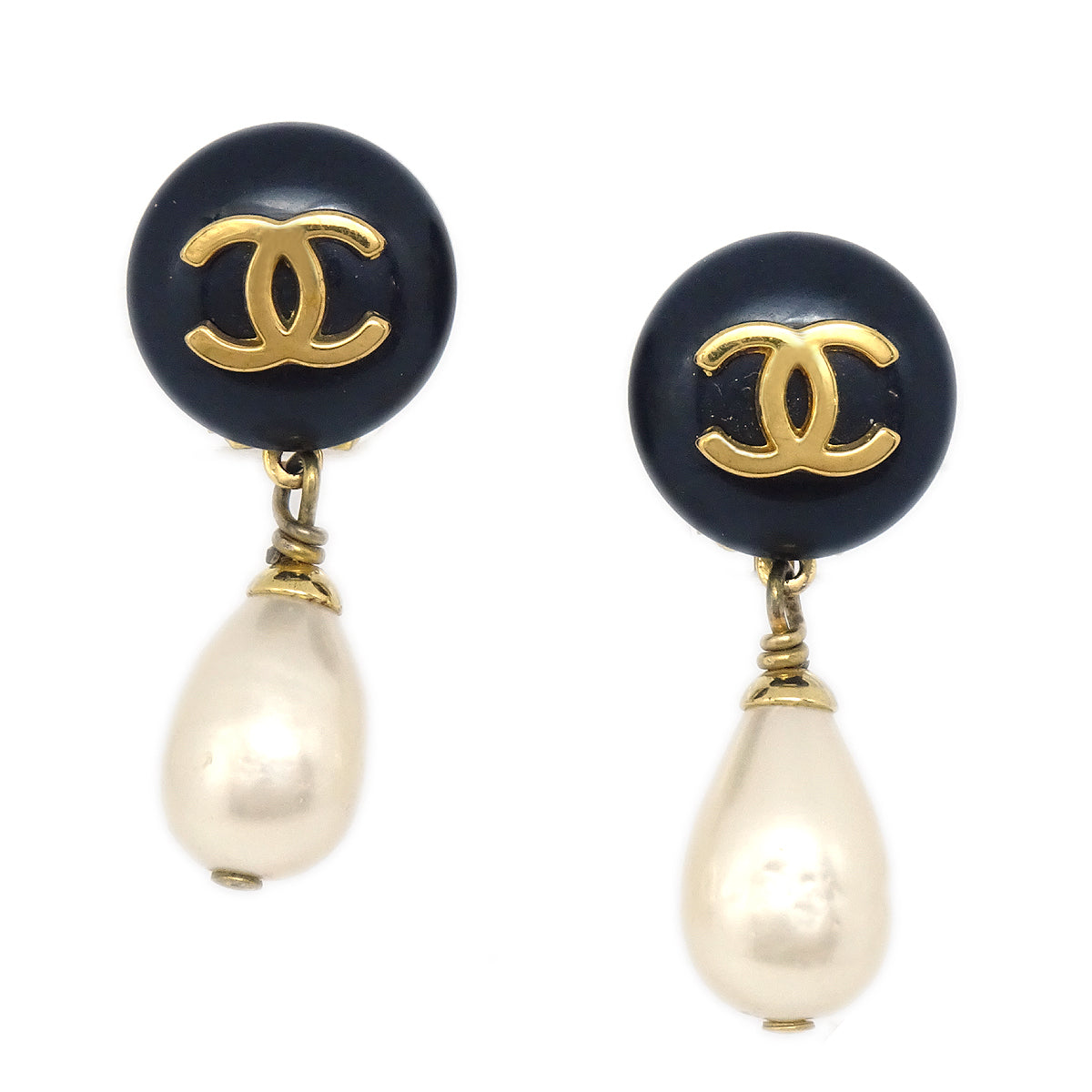 Luxury Chanel 1996 Spring Teardrop Pearl CC Dangle Earrings