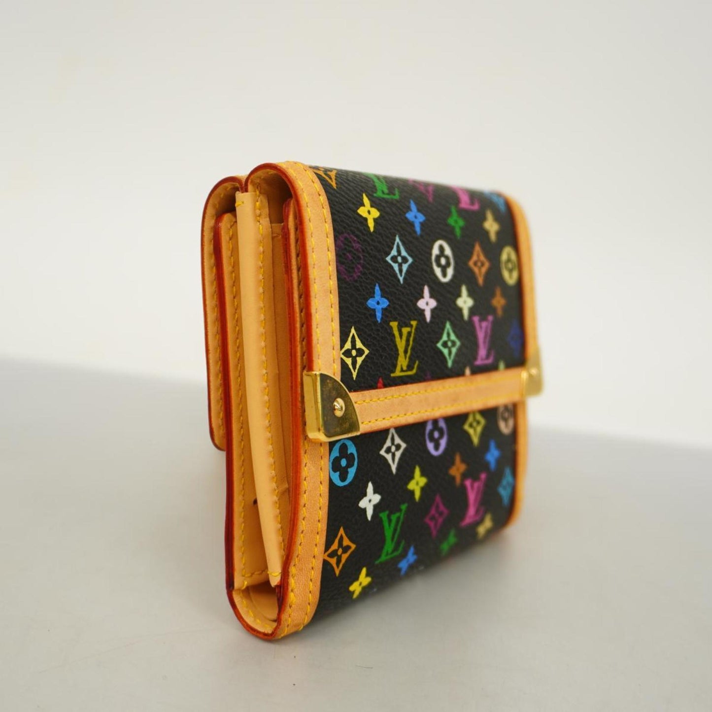 Louis Vuitton  Canvas Wallet  ()