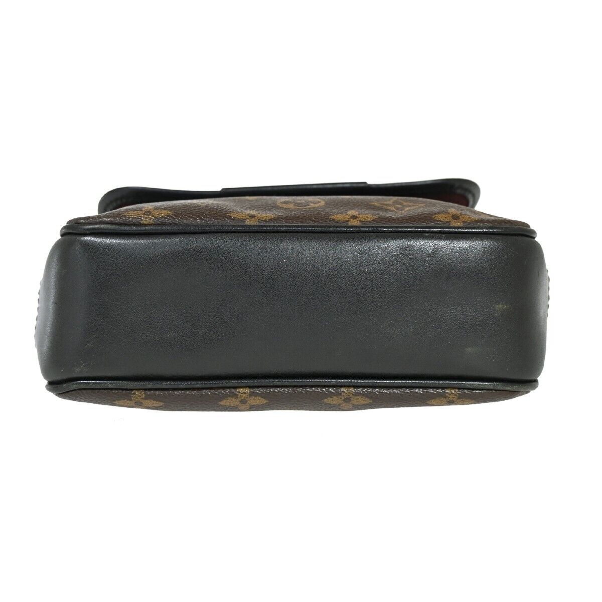 Louis Vuitton Bass  Canvas Shoulder Bag ()