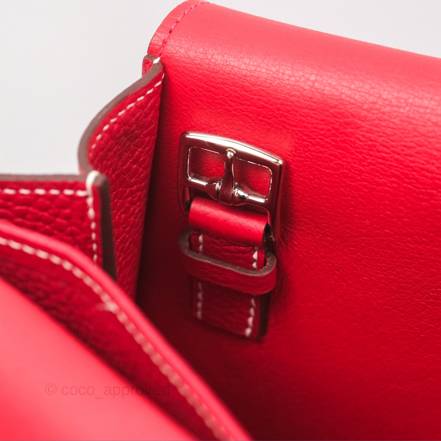 Hermès Halzan 31 Rouge Casque Clemence Palladium Hardware