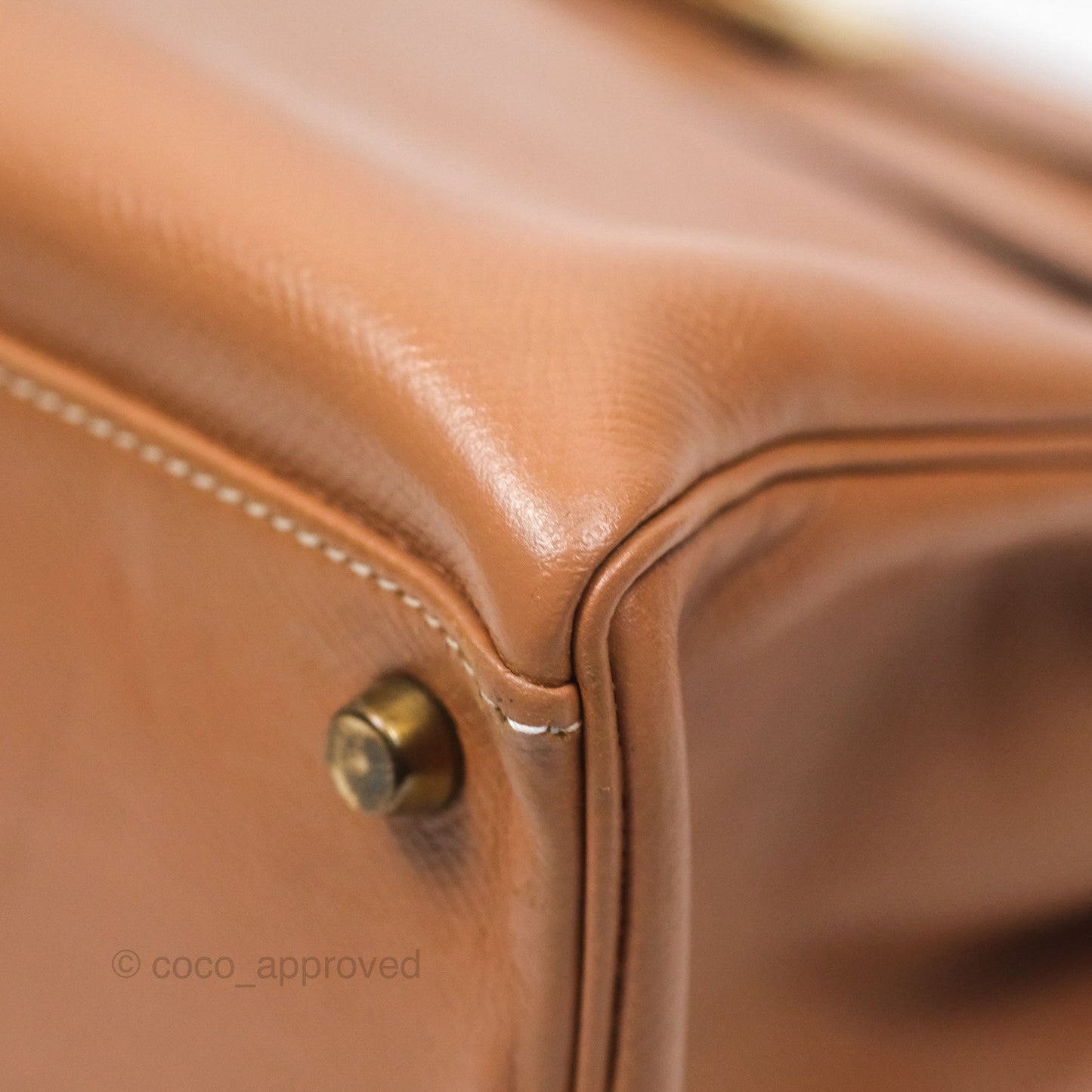 Hermes Vintage Kelly 32 Retourne Natural Gold Hardware