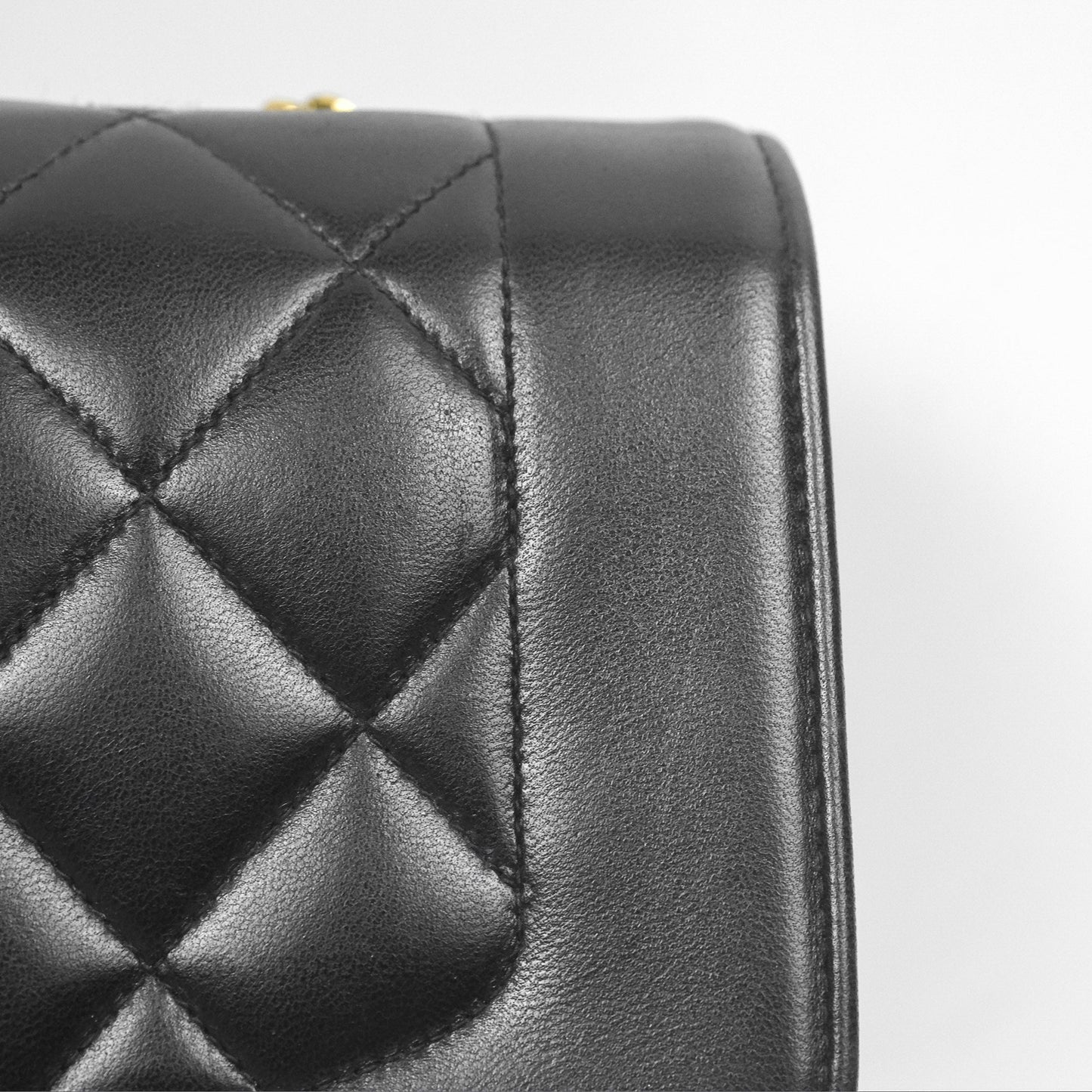 Chanel Vintage Quilted Medium Classic Diana Flap Bag Black Lambskin 24K Gold Hardware