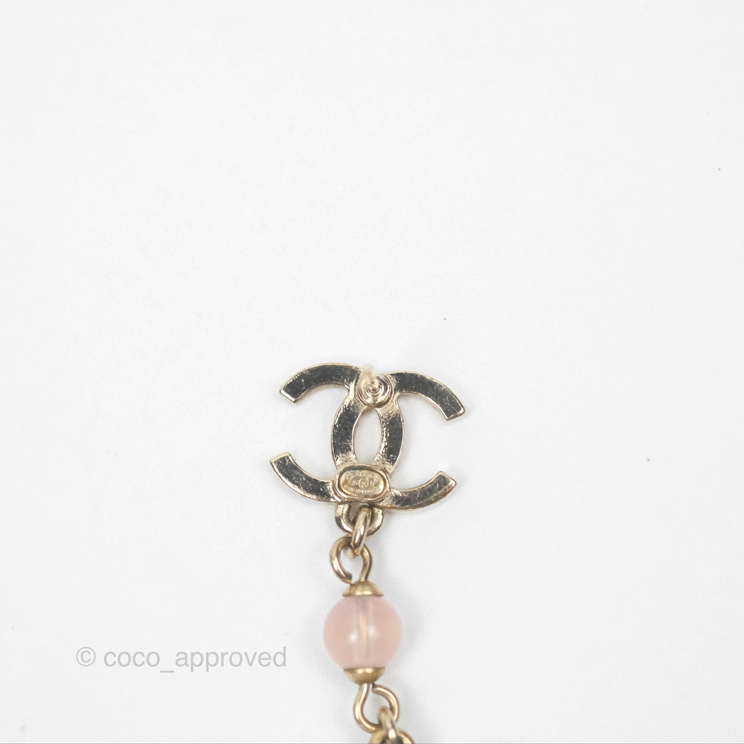Chanel CC Pink Bead Heart Pearl Crystal CC Drop Earrings Gold Tone 21B