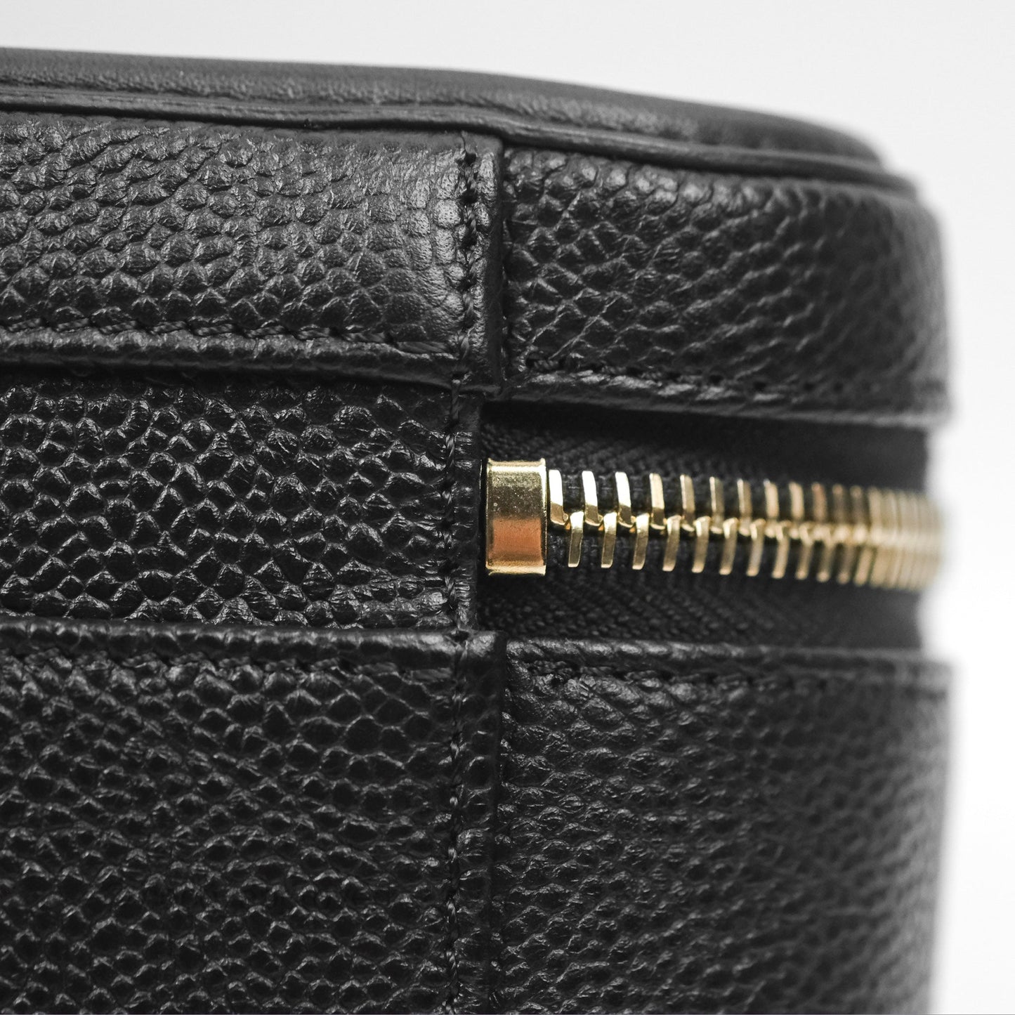 Chanel Quilted Medium CC Filigree Vanity Case Black Caviar Aged Gold Hardware