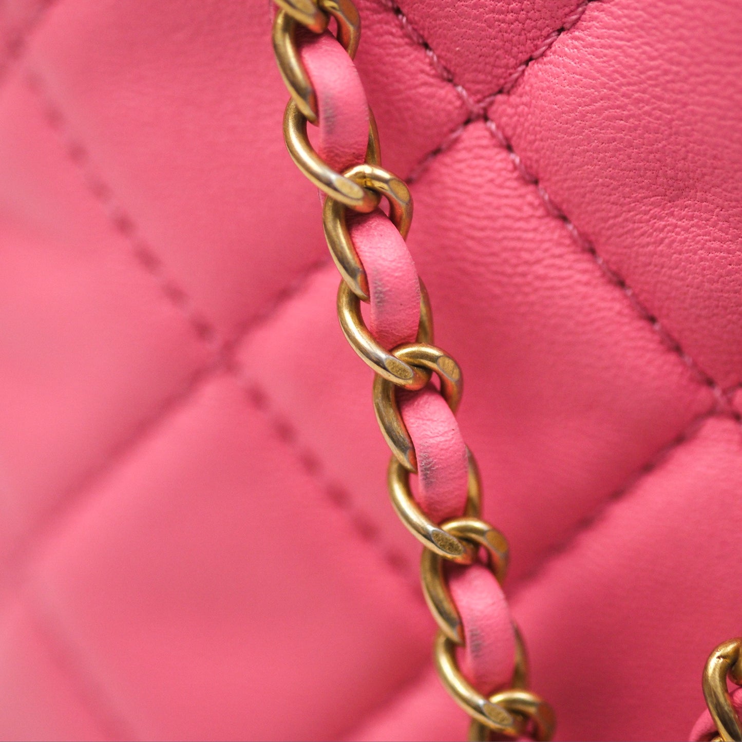 Chanel Pearl Crush Drawstring Bucket Bag Pink Lambskin Aged Gold Hardware