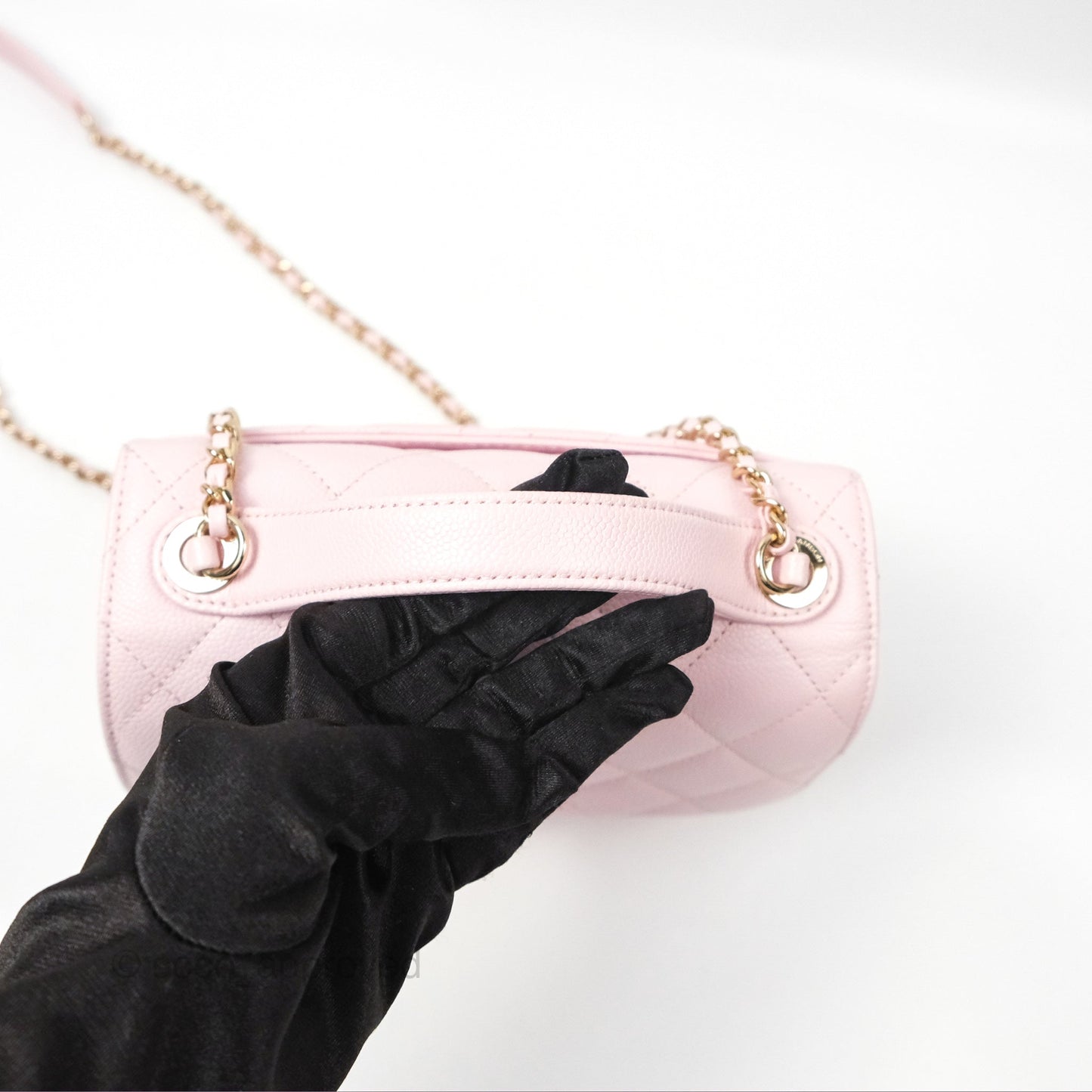 Chanel Quilted Small Business Affinity Flap Pink Caviar Gold Hardware