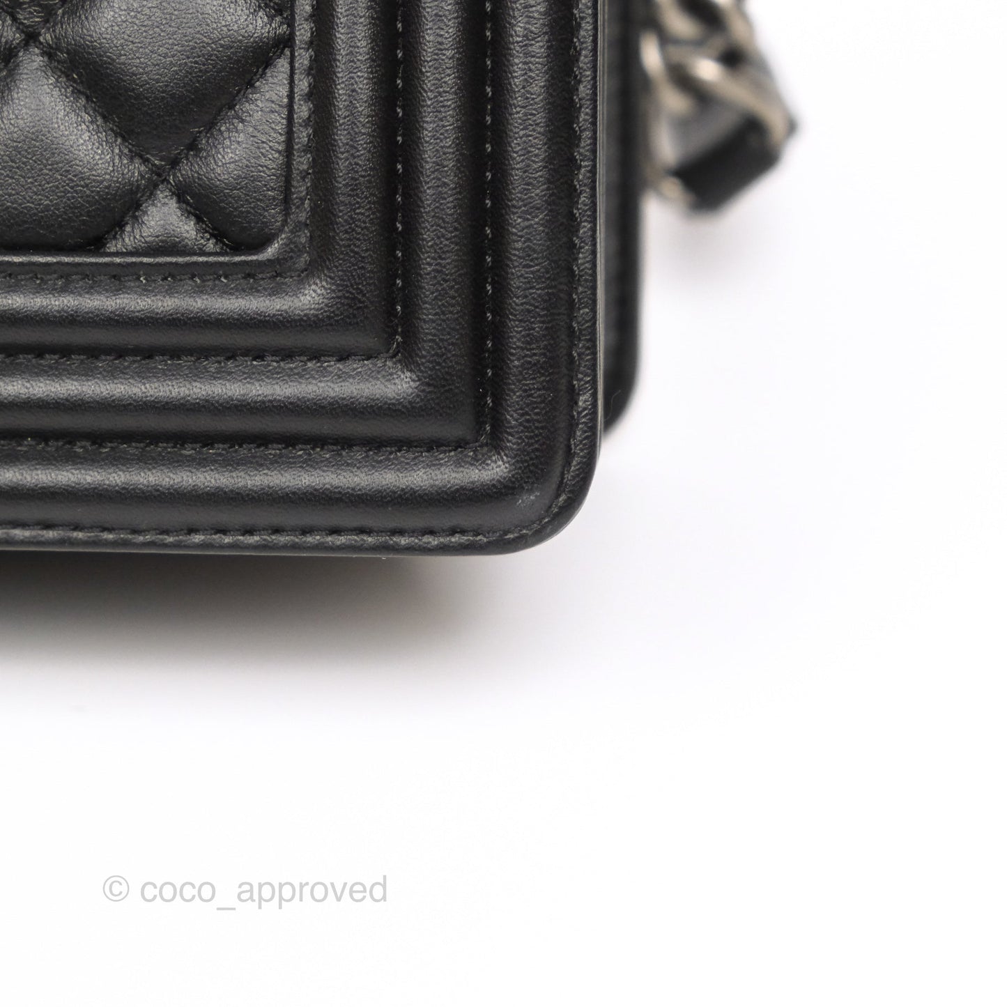 Chanel Medium Boy Quilted Black Calfskin Ruthenium Hardware