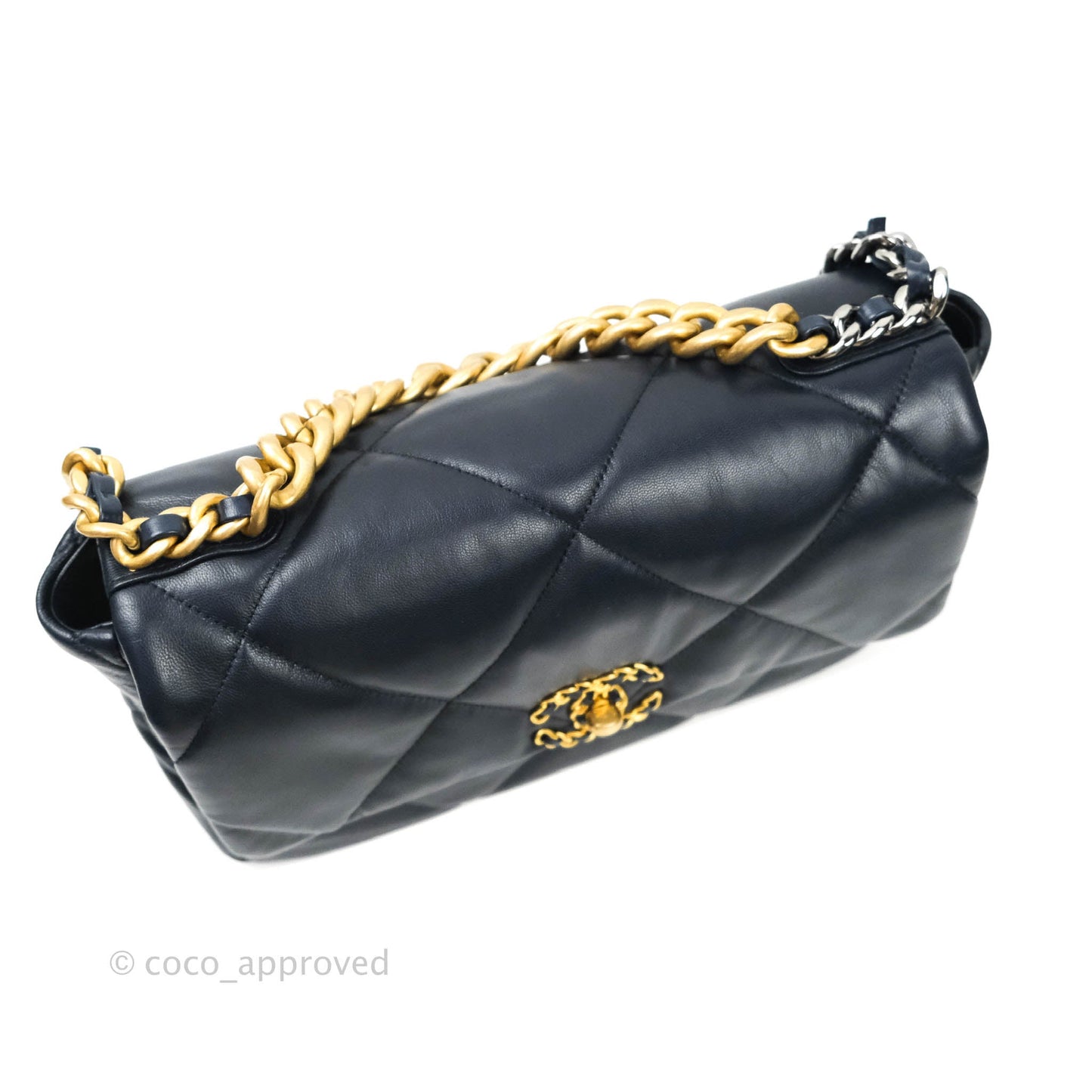 Chanel 19 Medium Navy Mixed Hardware