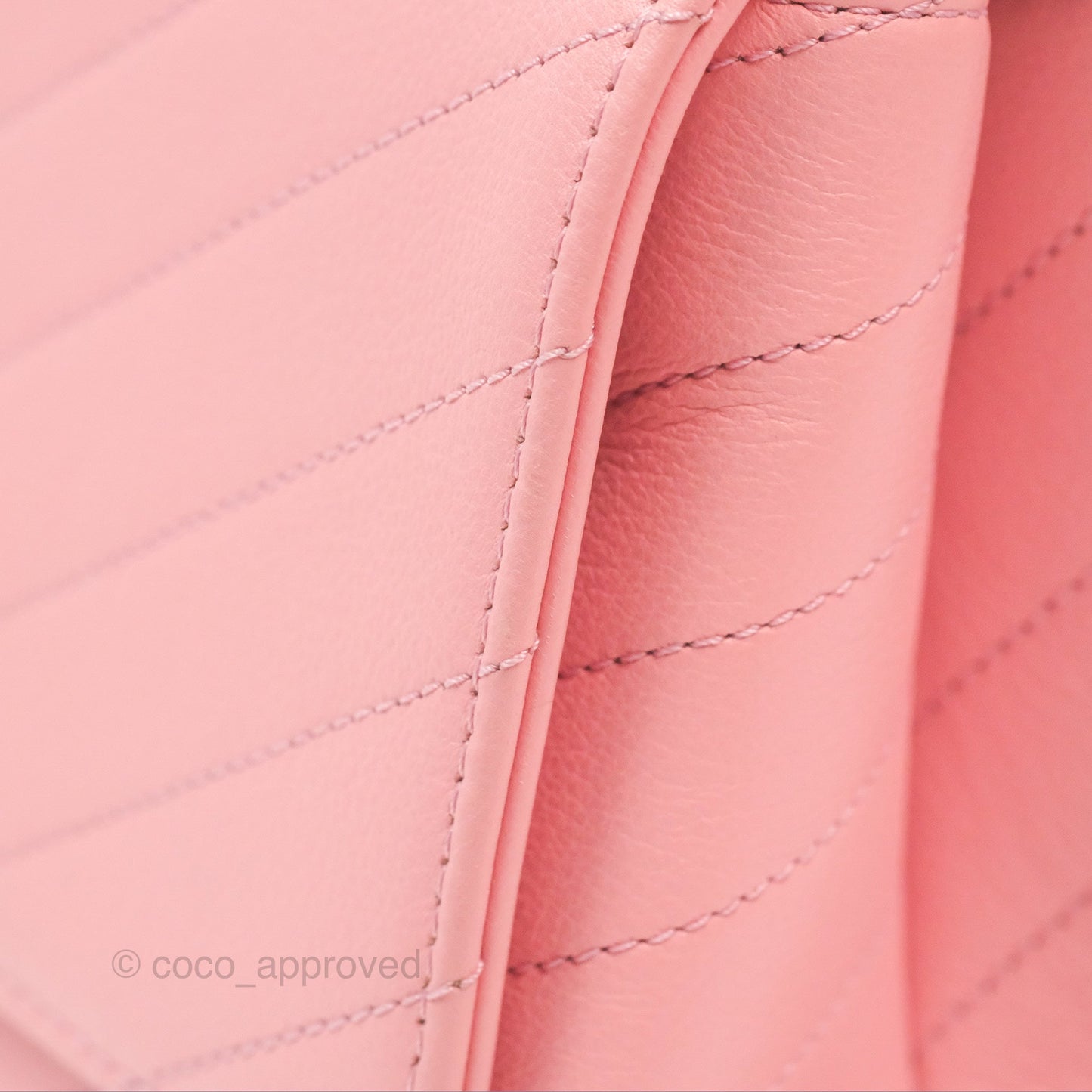 Chanel Small Chevron Chic Top Handle Flap Pink Grained Calfskin Gold Hardware