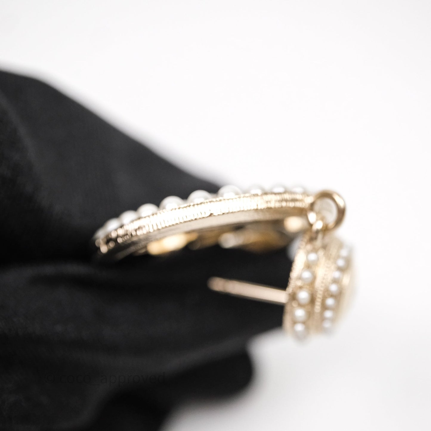 Chanel Pearl CC Round Drop Earrings Gold Tone 19V