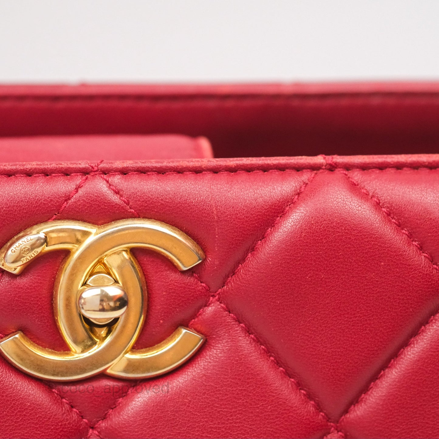 Chanel Tote Bag Red Lambskin Aged Gold Hardware