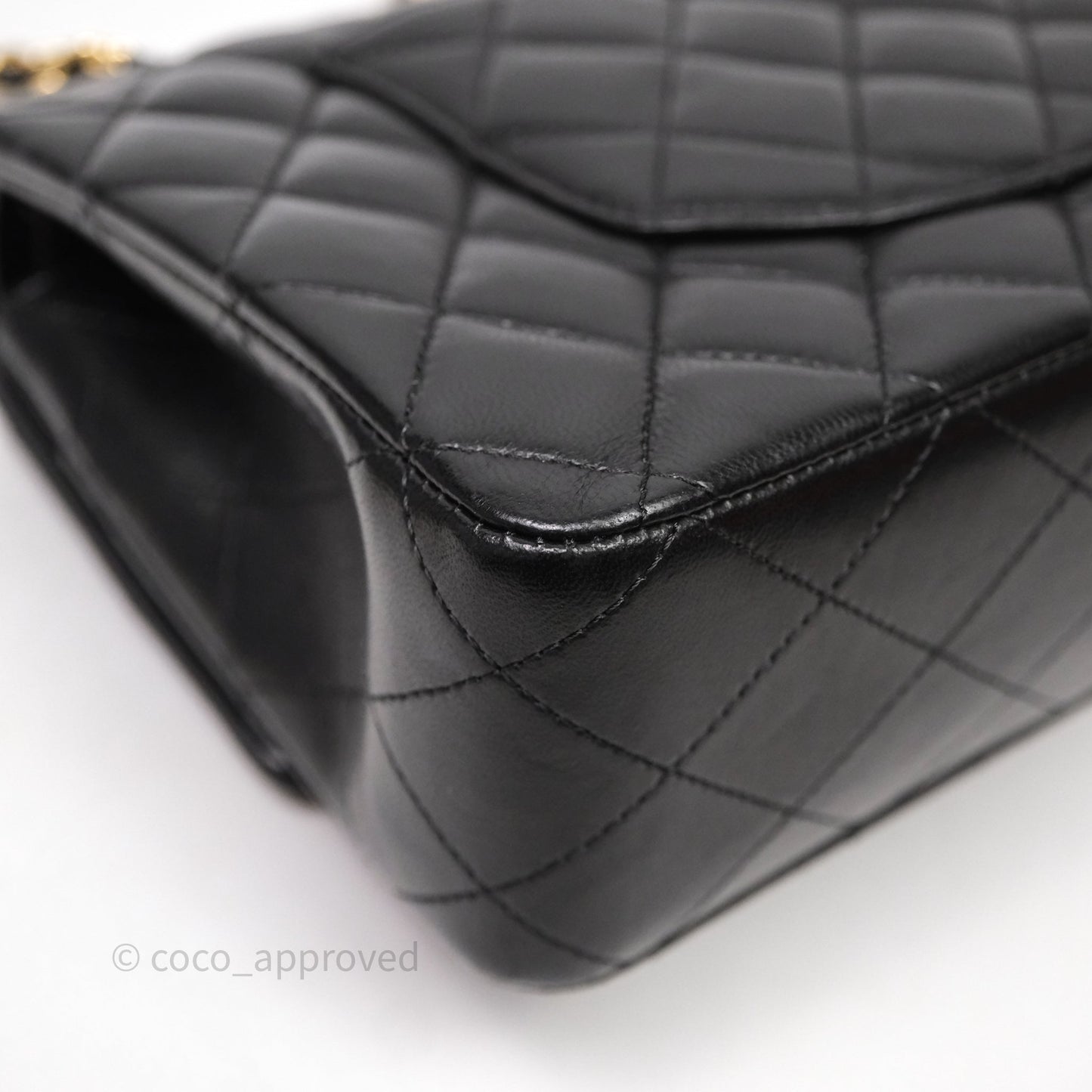 Chanel Classic M/L Medium Flap Quilted Black Lambskin Gold Hardware