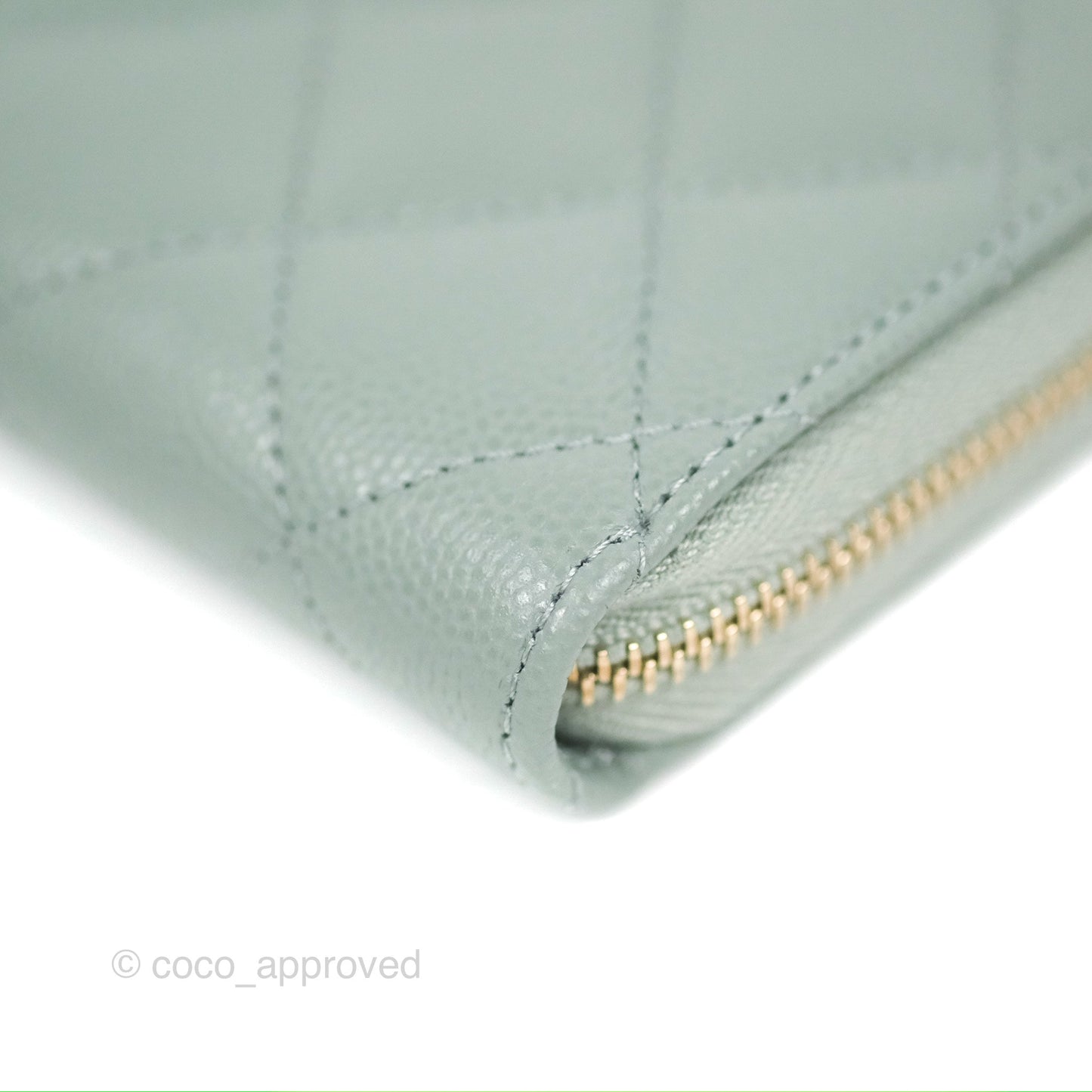 Chanel Classic Quilted Zipped Coin Purse Tiffany Green Caviar Gold Hardware
