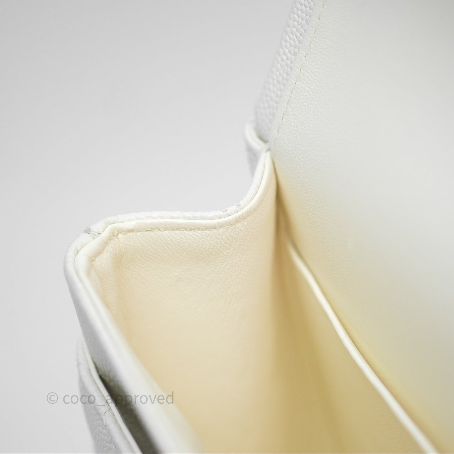 Chanel M/L Medium Classic Flap Quilted White Caviar Gold Hardware