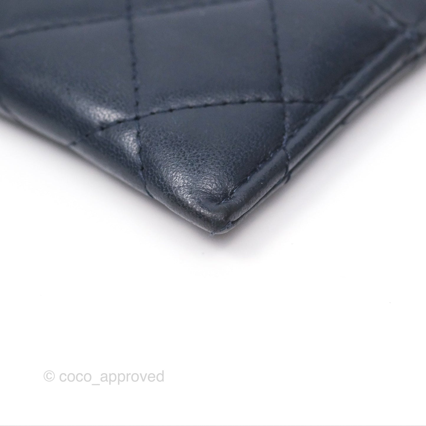 Chanel Quilted Classic Flat Card Holder Navy Sliver Hardware