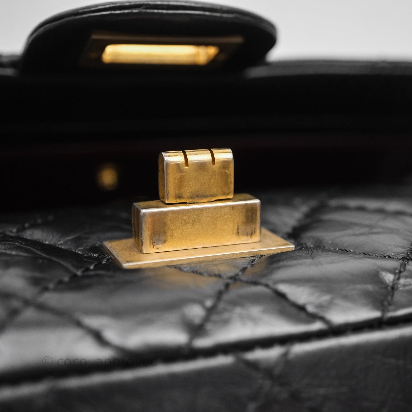 Chanel Reissue 225 Quilted Aged Calfskin Black Aged Gold Hardware