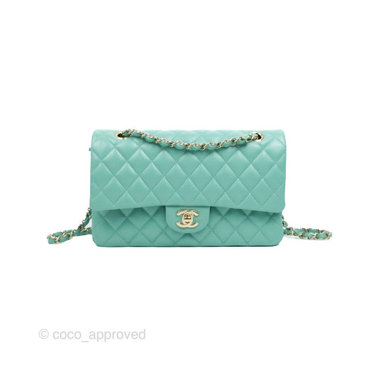 Chanel Classic M/L Medium Flap Quilted Tiffany Caviar Gold Hardware 21S