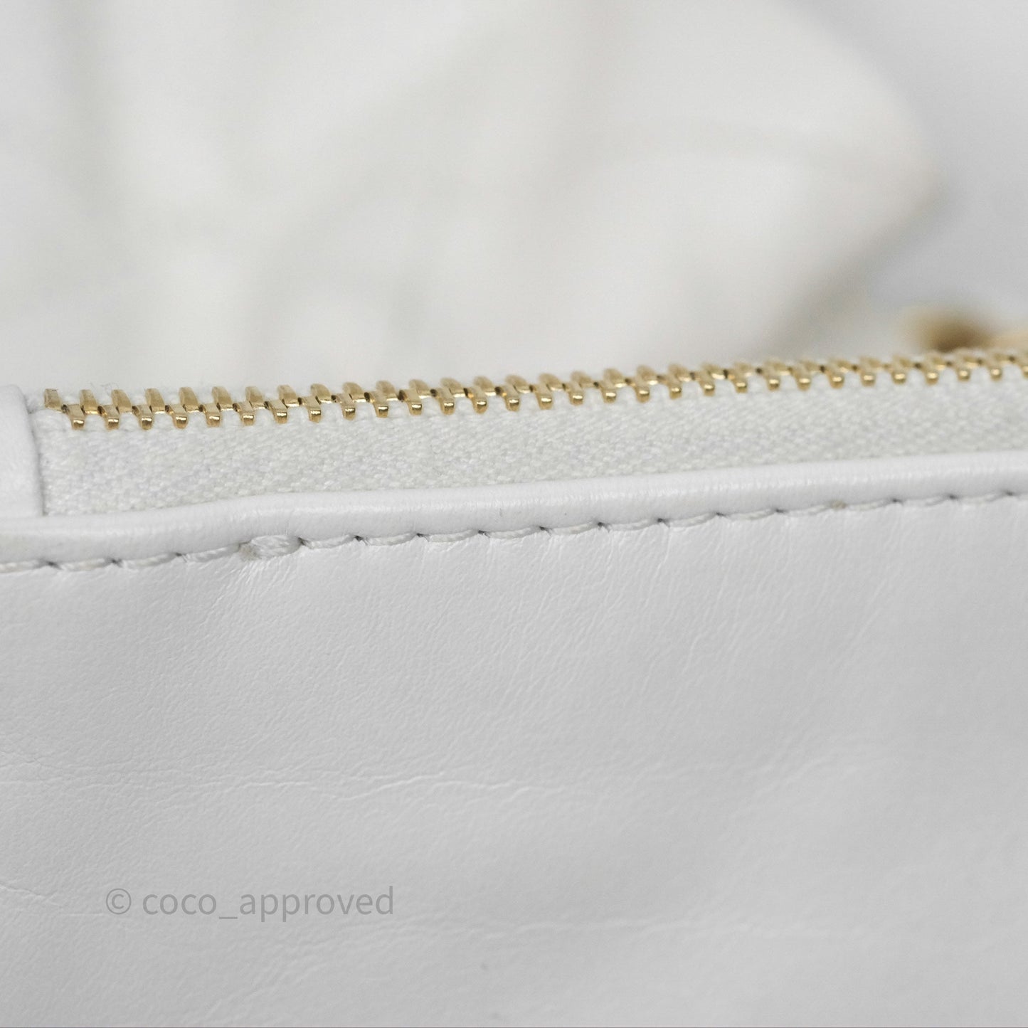 Chanel 22 Small White Shiny Calfskin Aged Gold Hardware