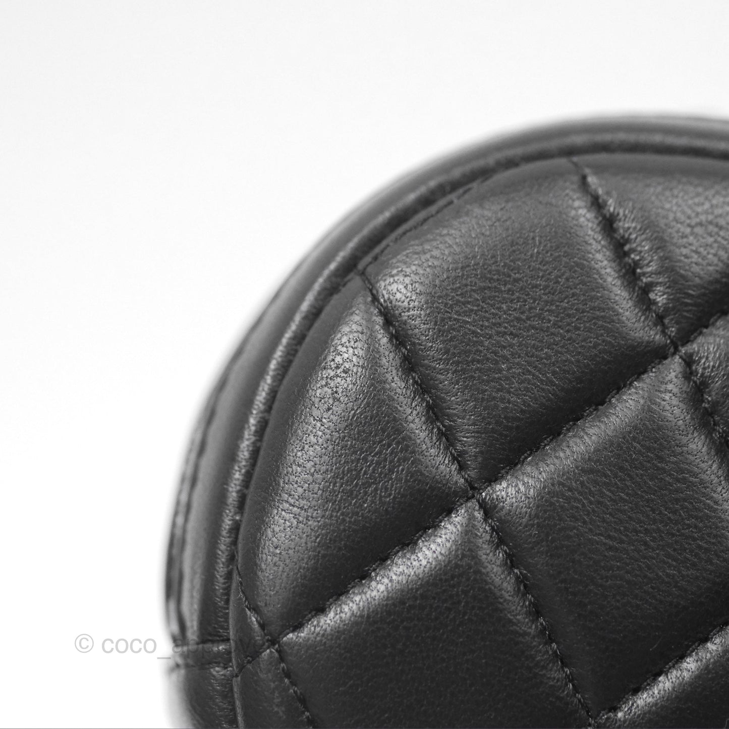 Chanel Quilted CC Round Coin Purse Black Lambskin Silver Hardware