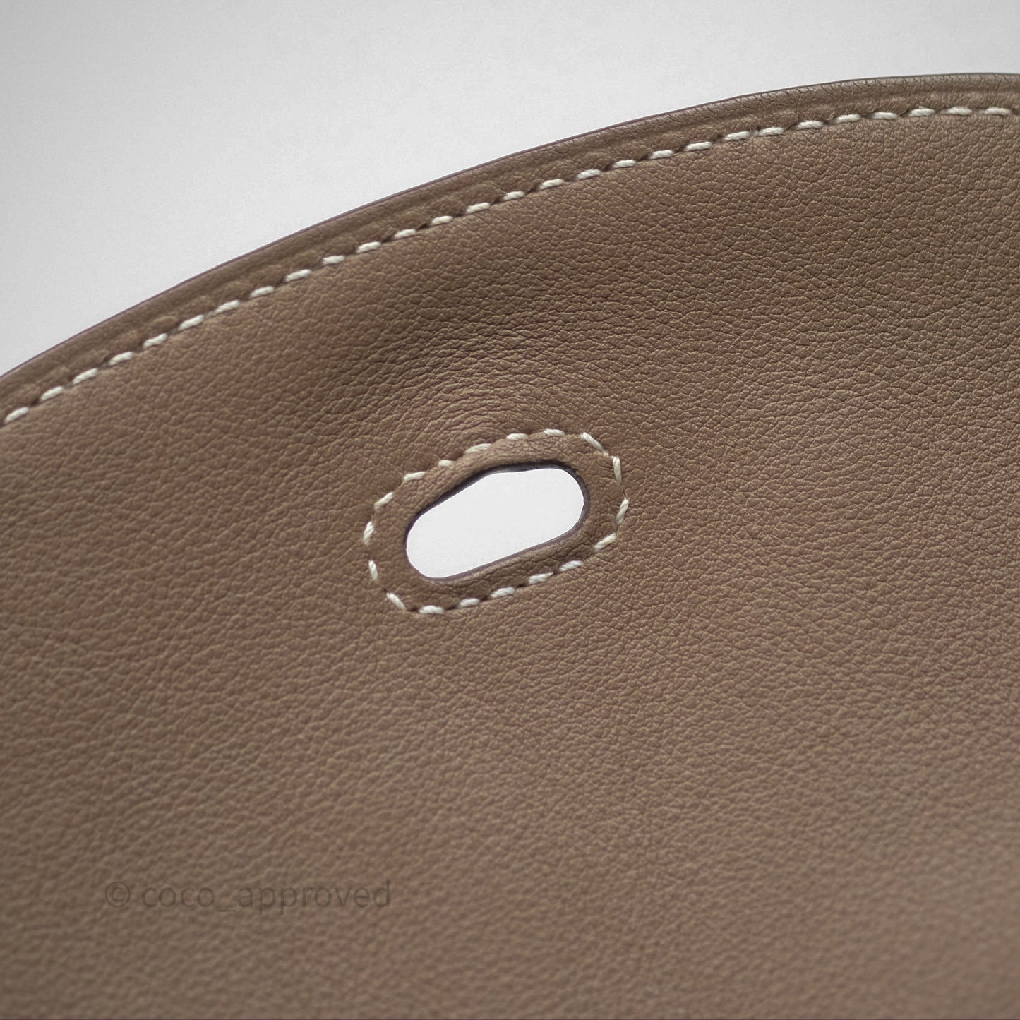 Hermès Lindy 30 Etoupe 18 Swift Gold Hardware