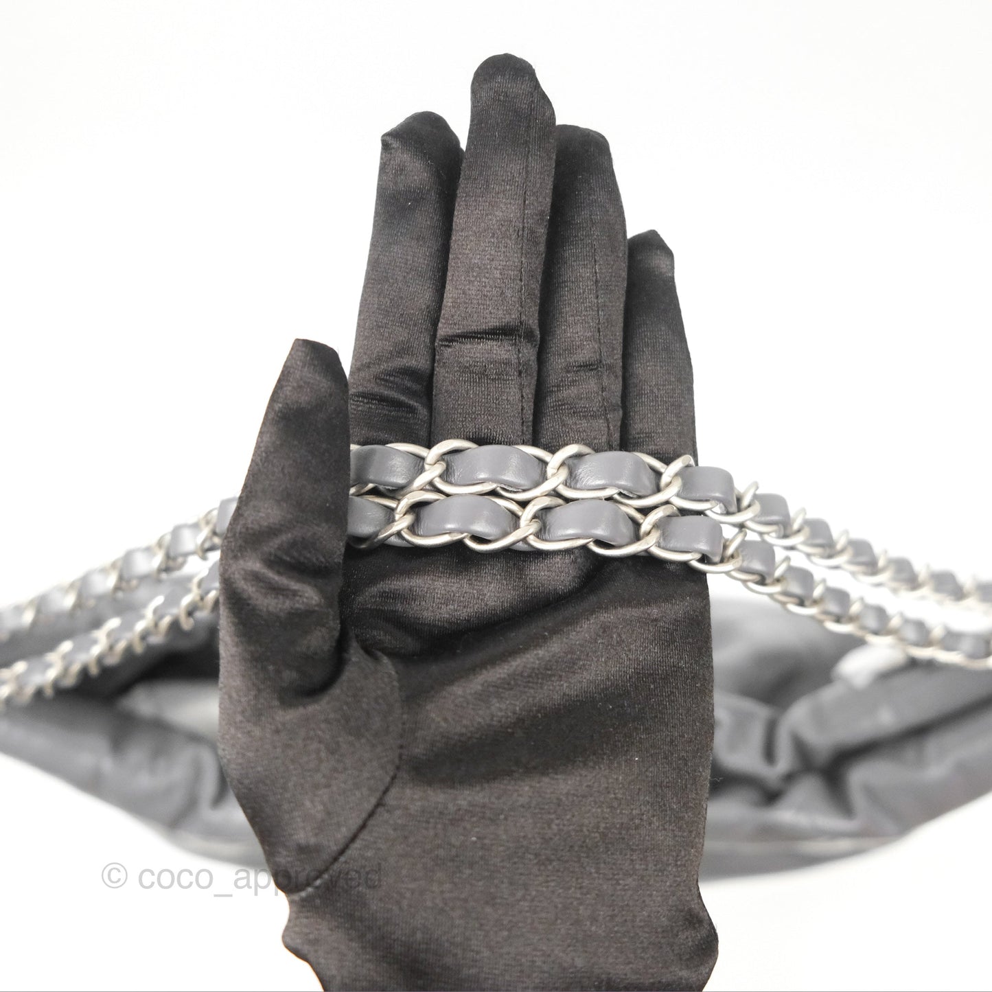 Chanel 22 Medium Grey Shiny Aged Calfskin Matte Silver Hardware