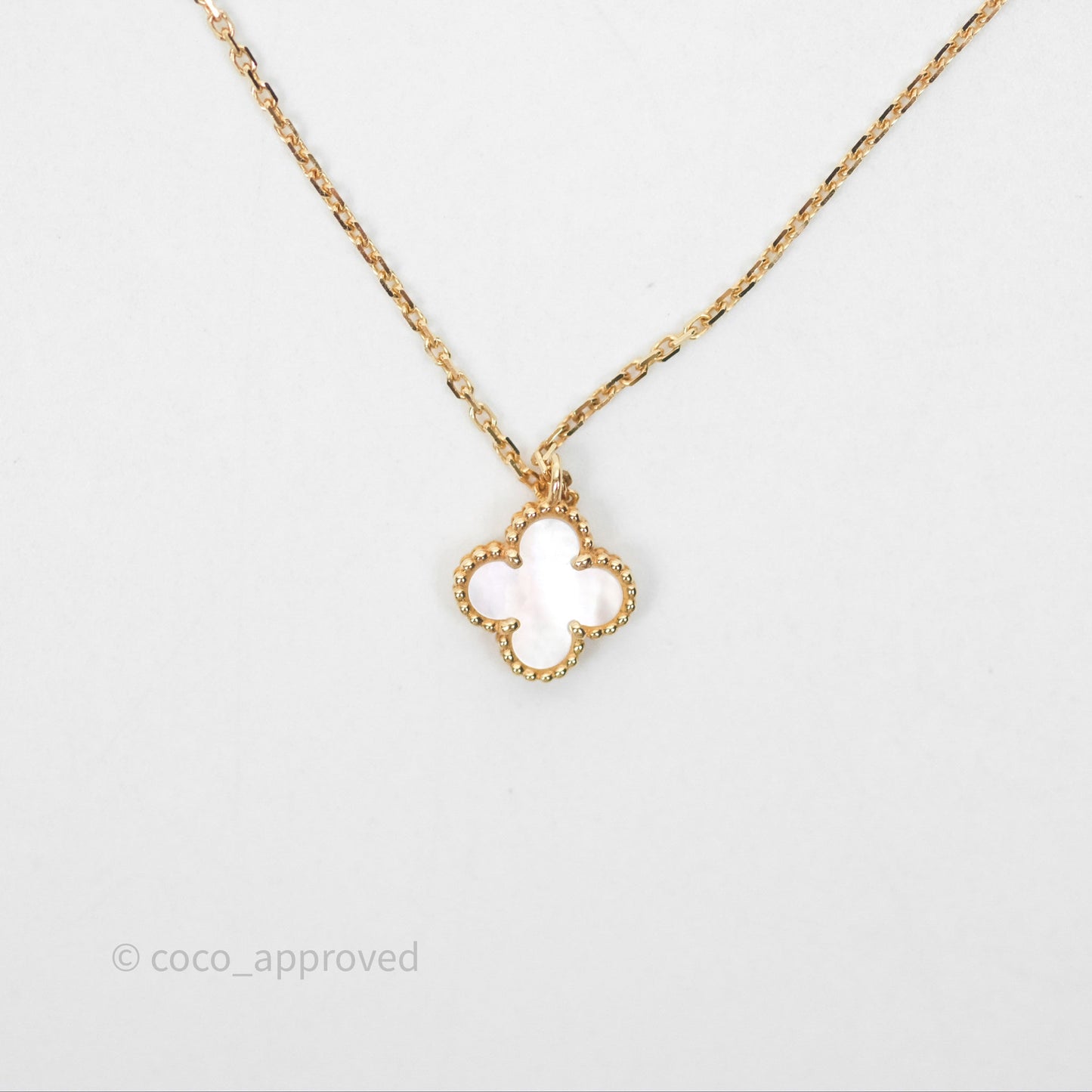 Van Cleef & Arpels Sweet Alhambra Pendant Necklace White Mother-of-pearl Yellow Gold