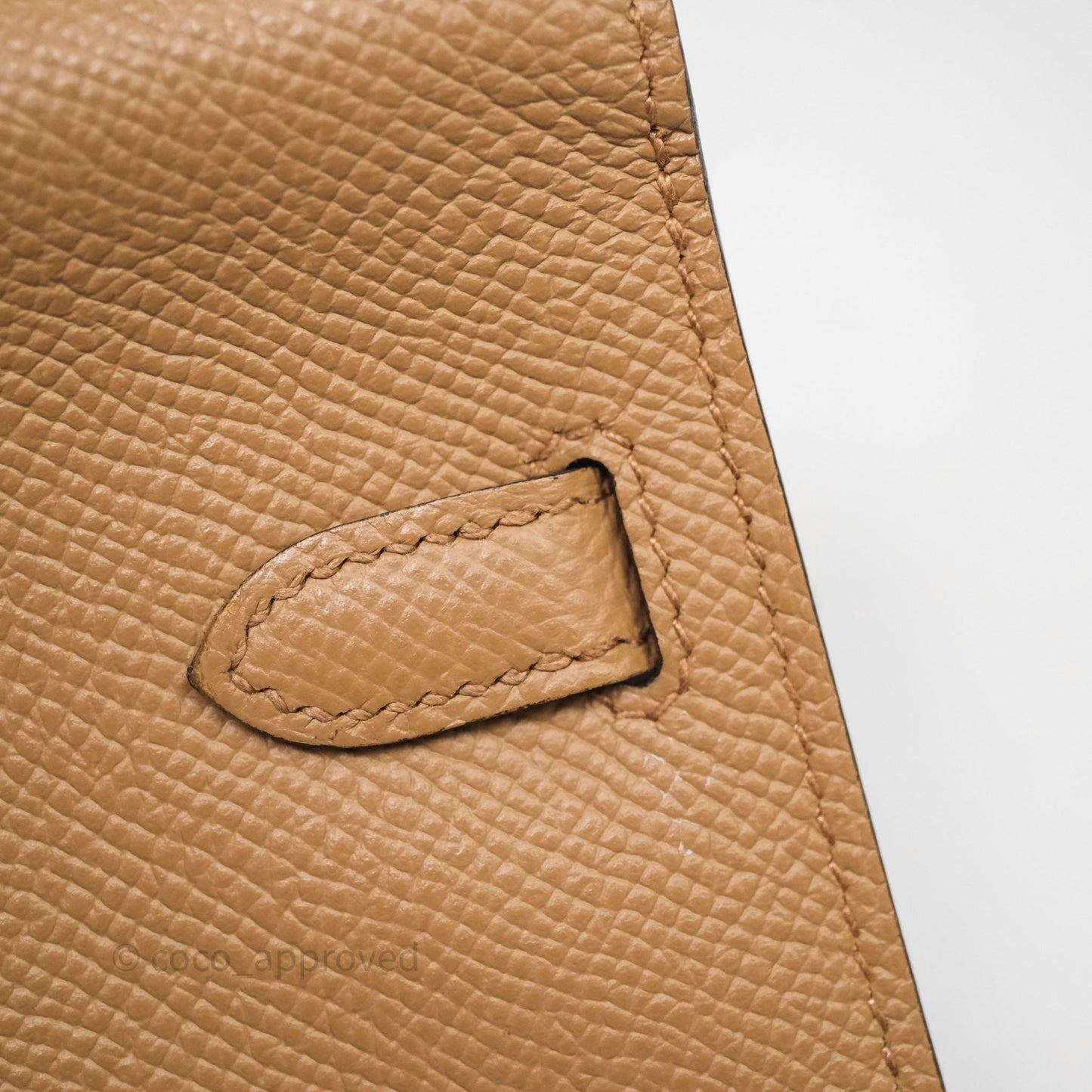 Hermès Kelly To Go Wallet Chai 0M Epsom Gold Hardware
