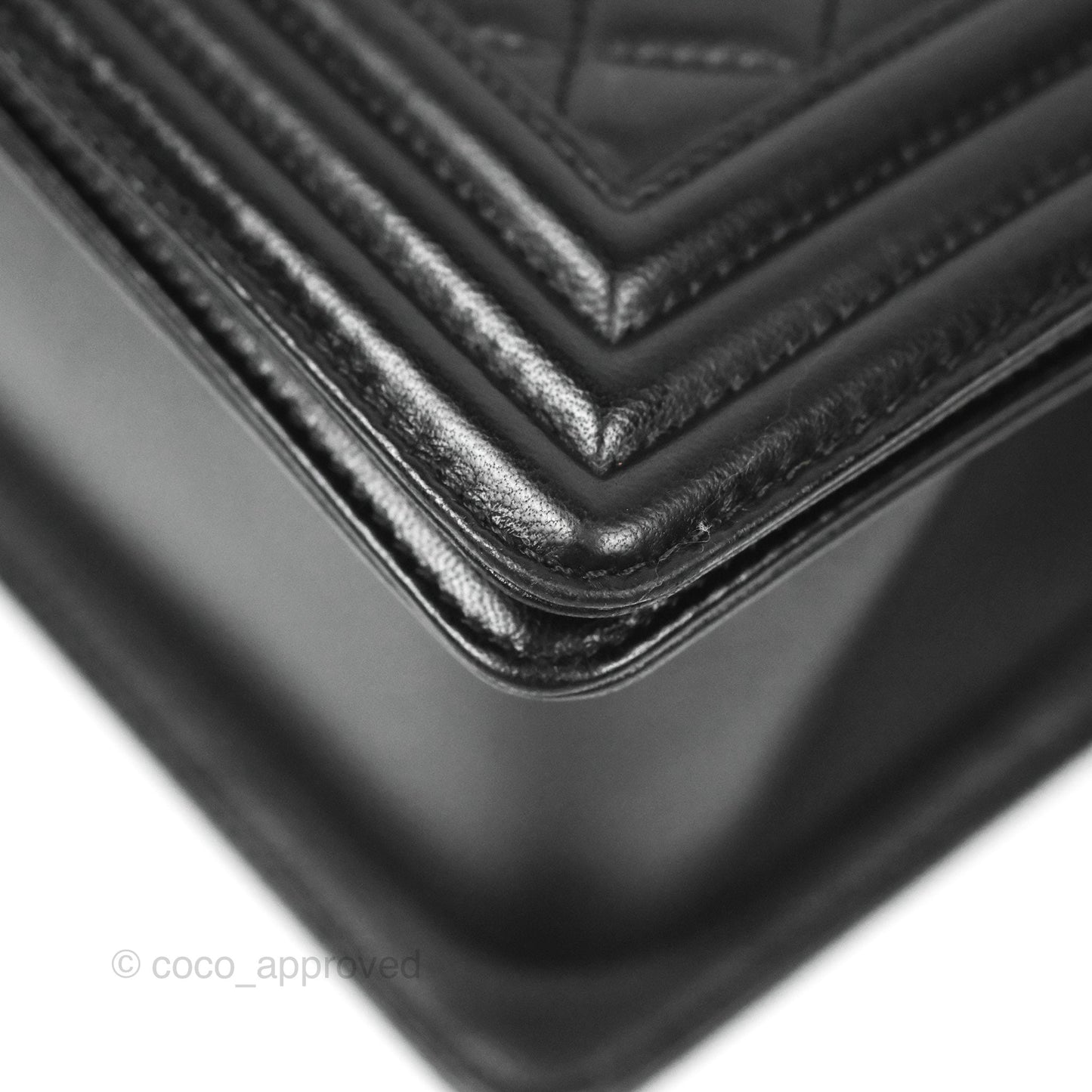 Chanel Quilted Medium Boy Black Lambskin Aged Gold Hardware