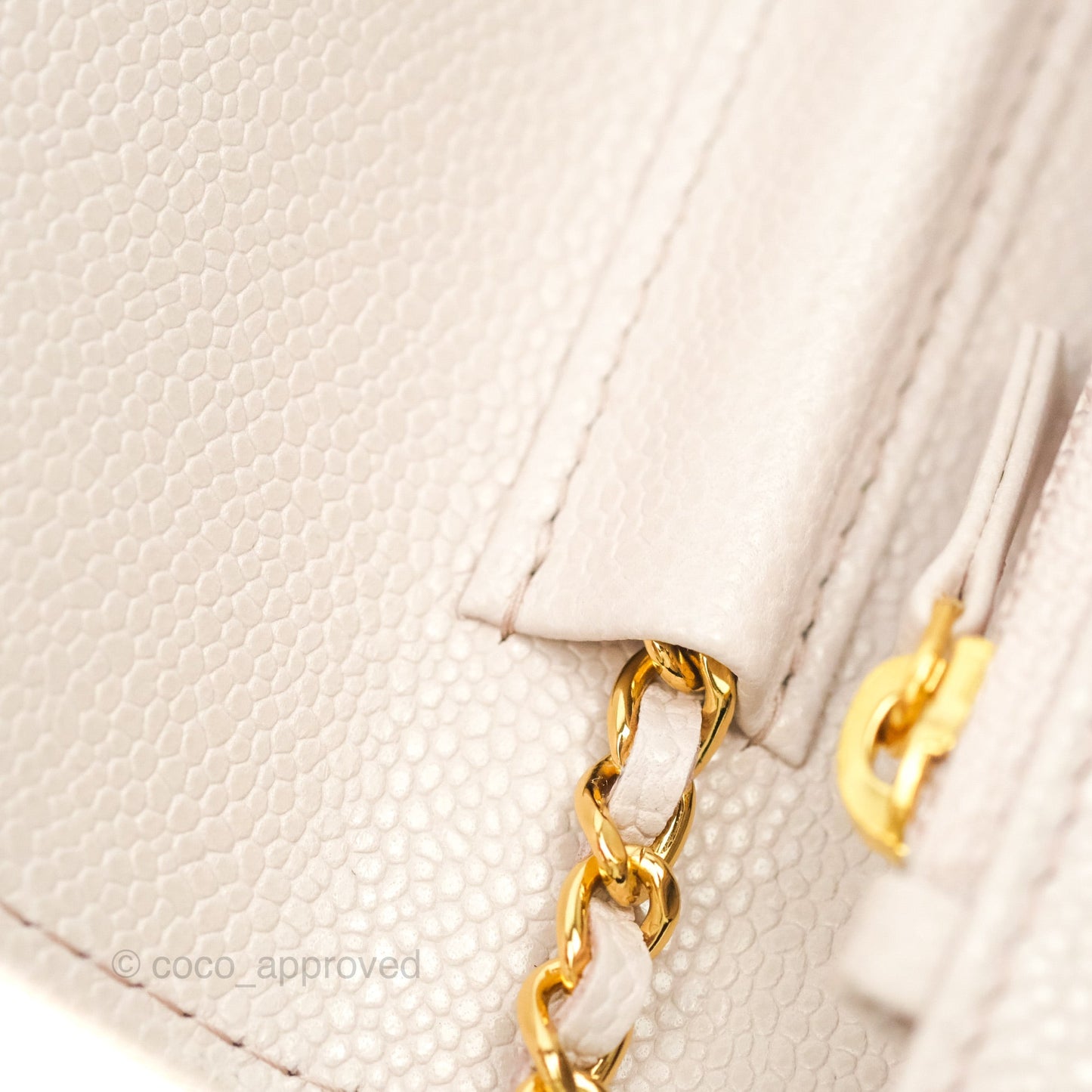 Chanel Quilted WOC Lilac Caviar CC Coco Chain Gold Hardware