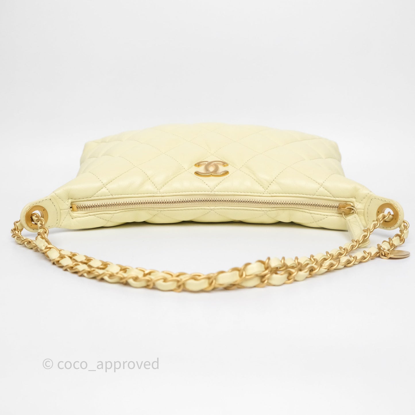 Chanel Large Hobo with Chain Light Yellow Lambskin Aged Gold Hardware 25S