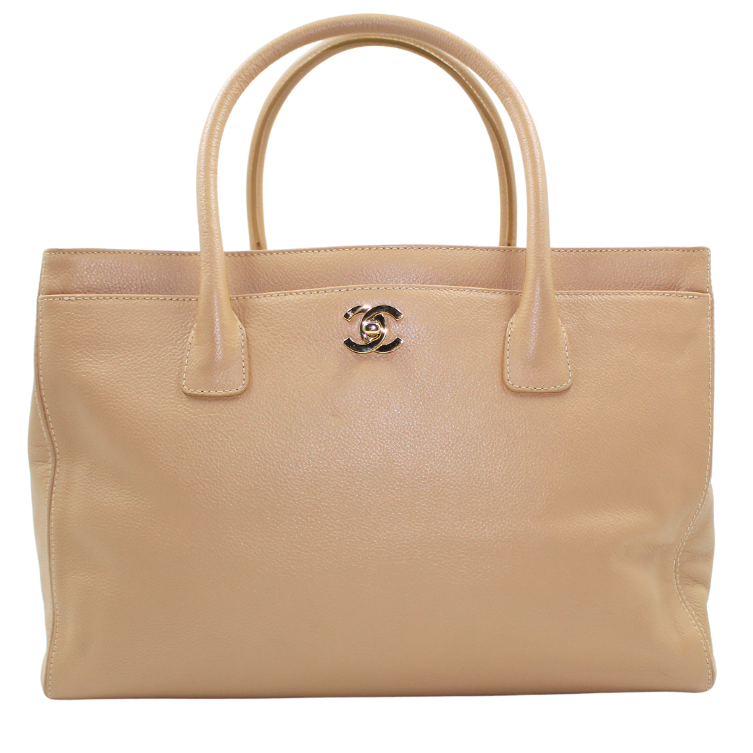 Luxury Chanel Cerf Executive Shopper Tote