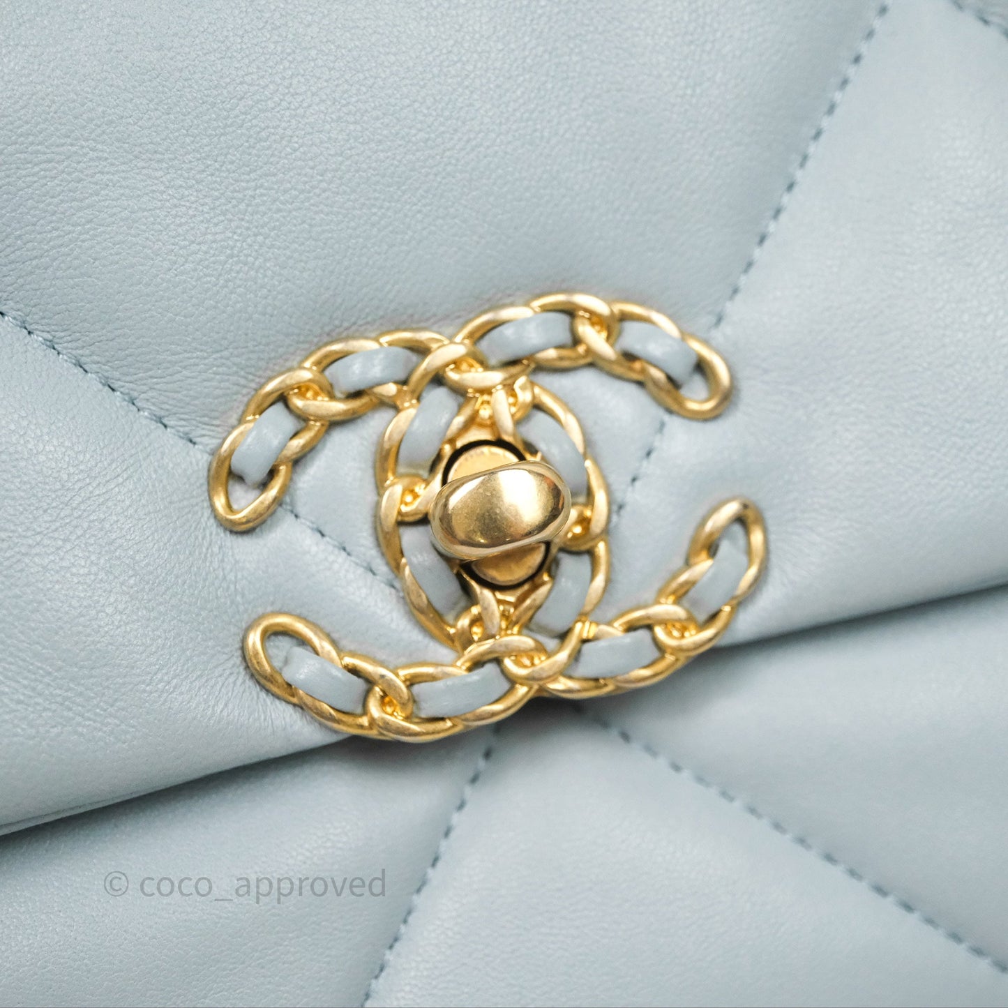Chanel 19 Medium Blue Mixed Hardware