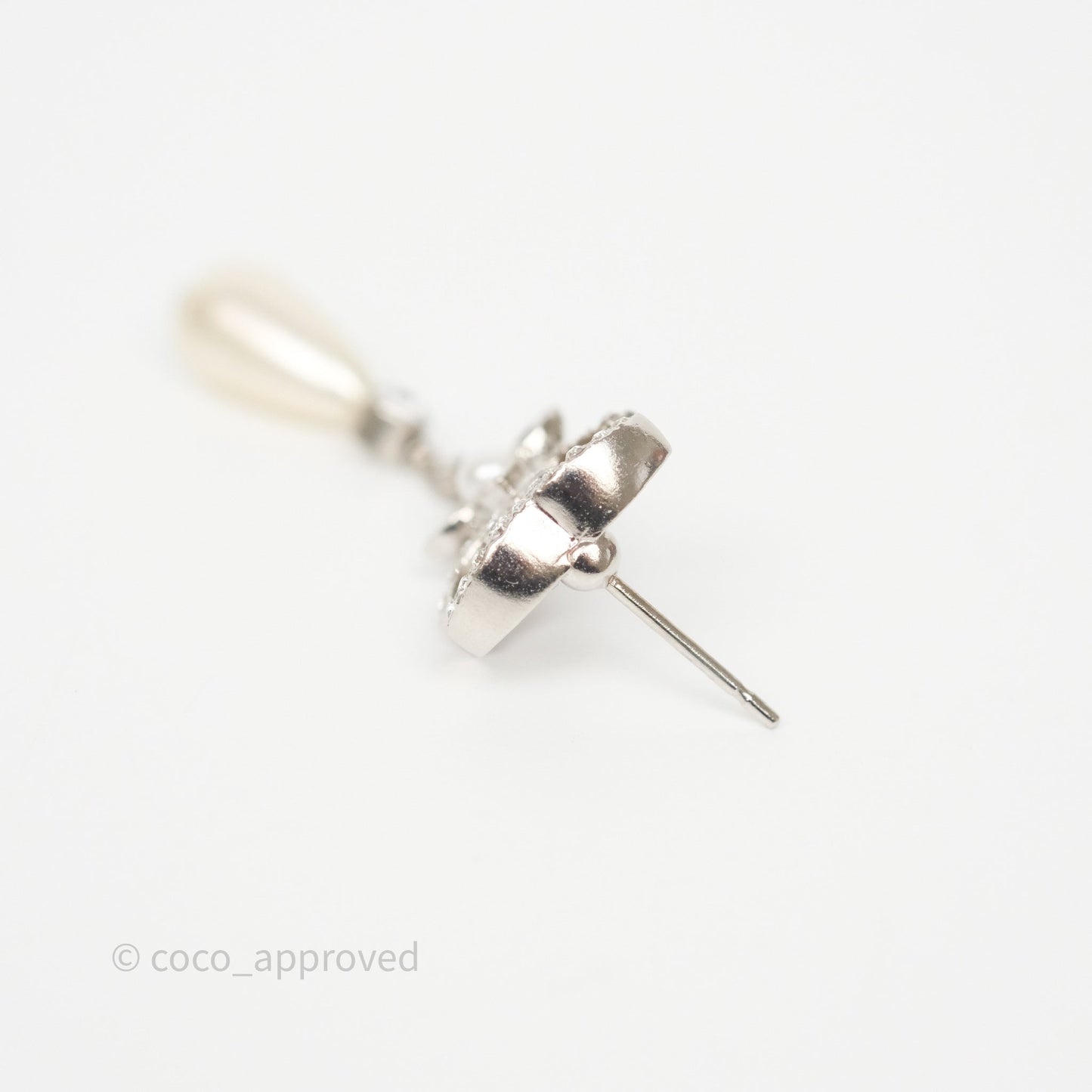 Chanel Crystals CC Tear Pearl Drop Earrings Silver Tone 22P