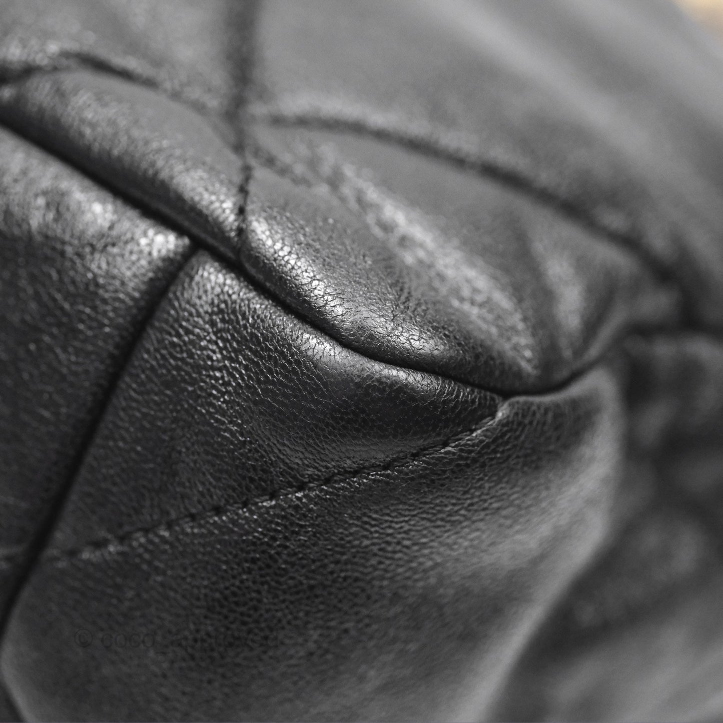 Chanel 19 Medium Black Goatskin Mixed Hardware