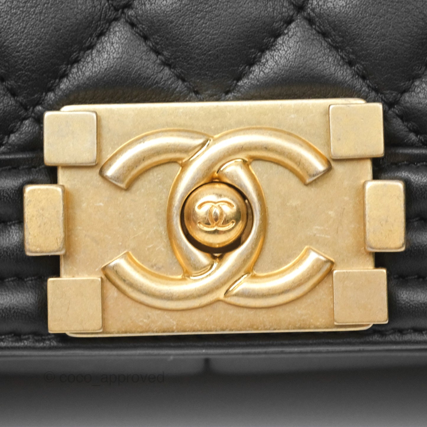 Chanel Quilted Medium Boy Black Calfskin Aged Gold Hardware