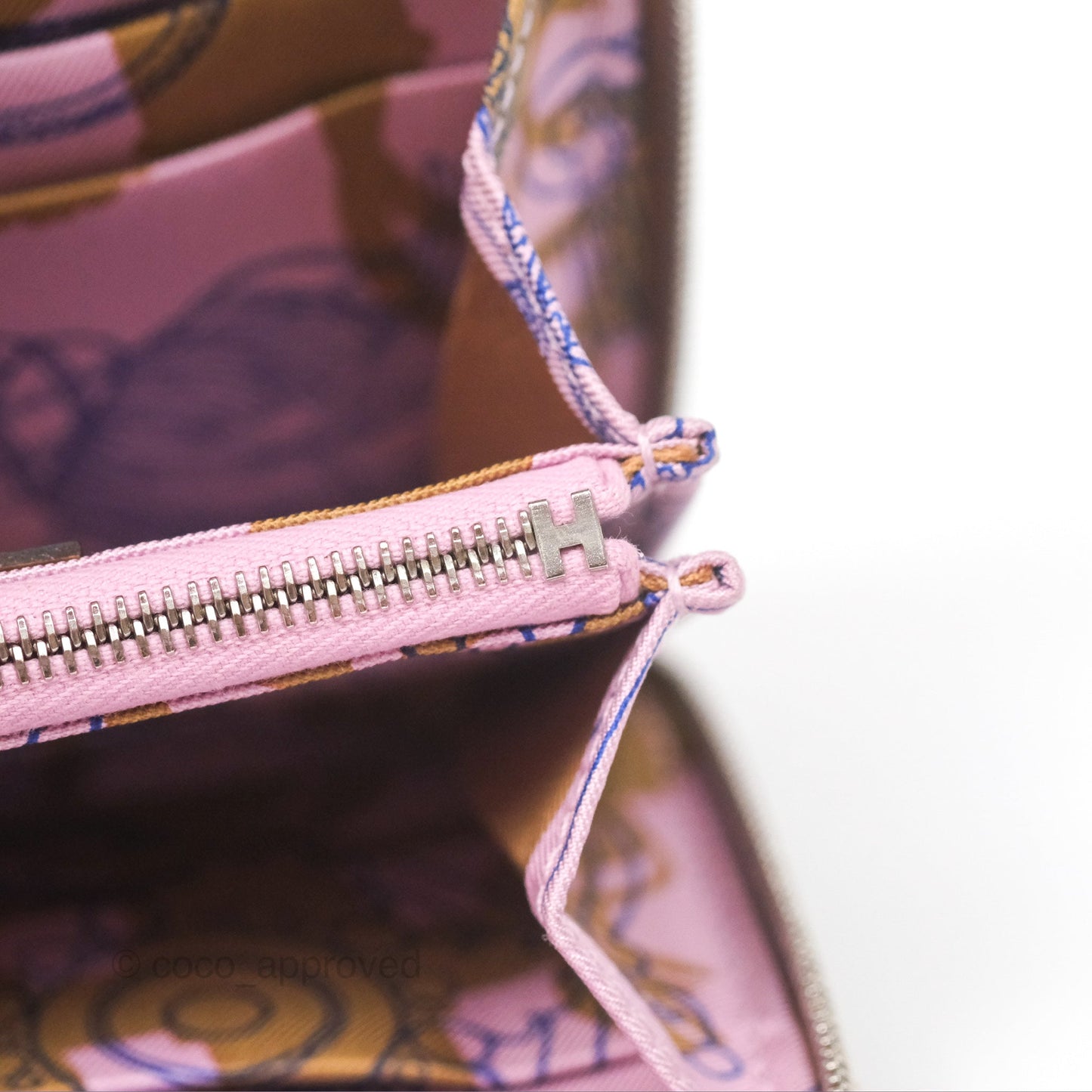 Hermès Silk In Compact Wallet Chai Epsom