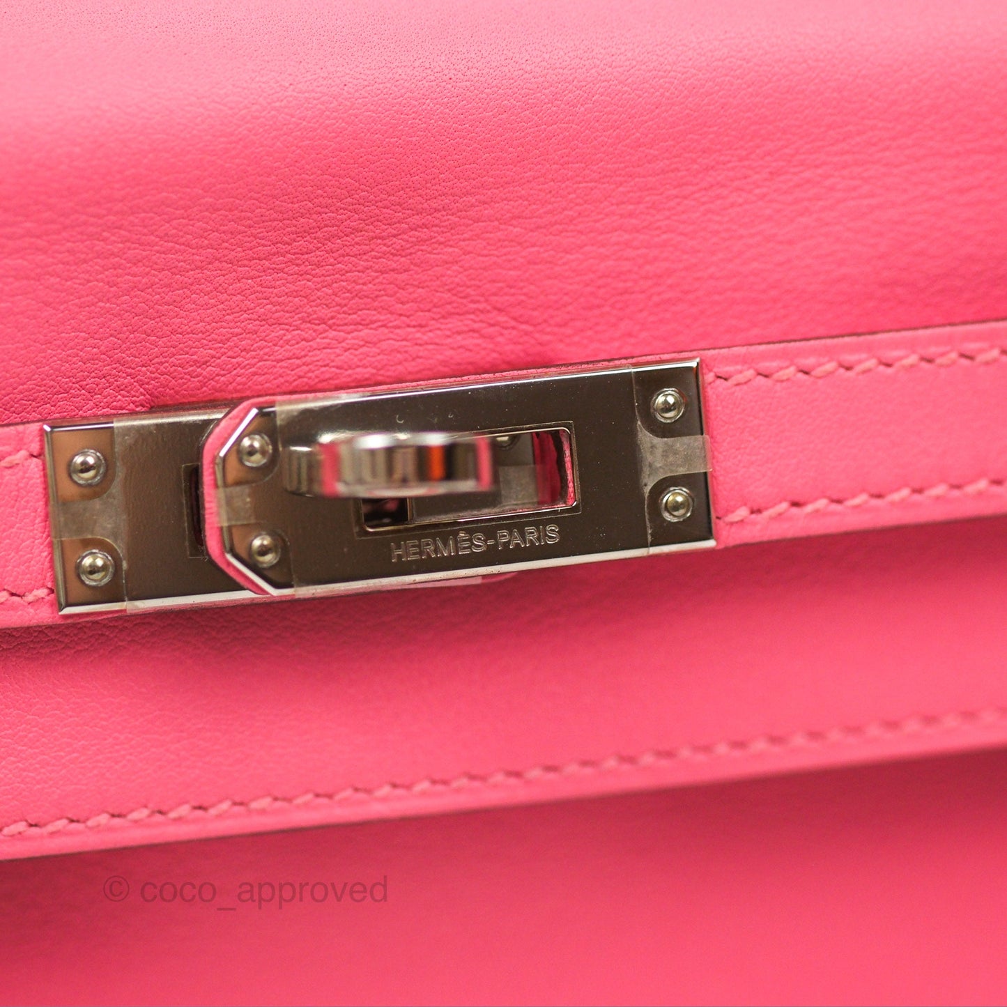 Hermès Retourne Kelly 25 Rose Azalee Swift Palladium Hardware