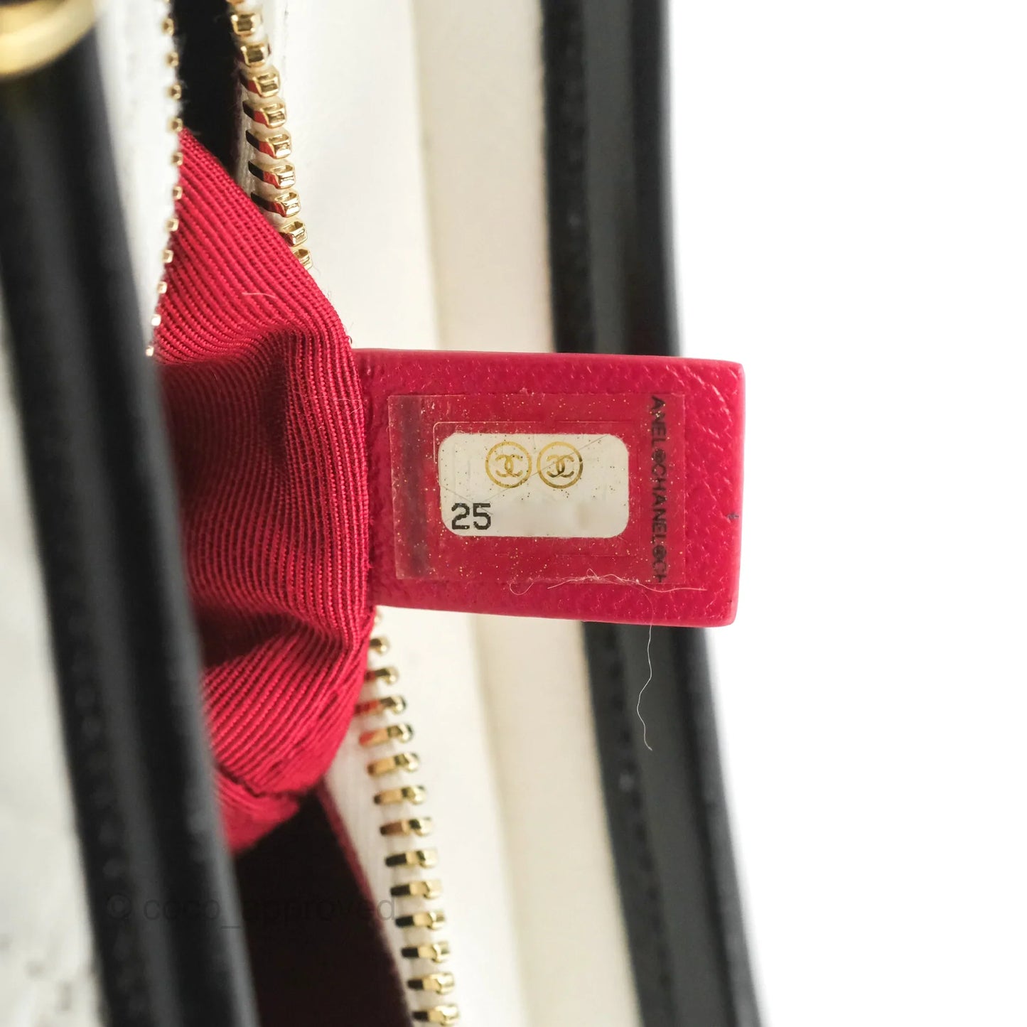 Chanel Quilted Small Gabrielle Hobo White Black Calfskin Mixed Hardware