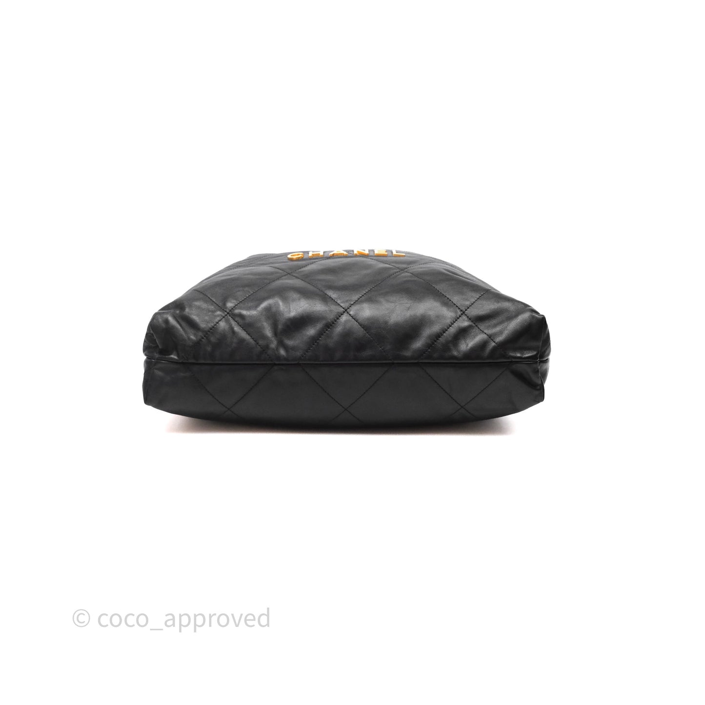 Chanel 22 Bag Medium Black Crumpled Calfskin Aged Gold Hardware