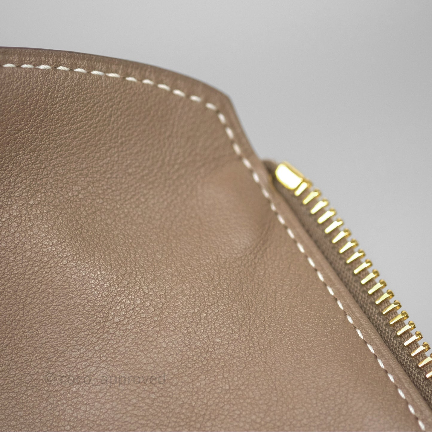 Hermès Lindy 30 Etoupe 18 Swift Gold Hardware