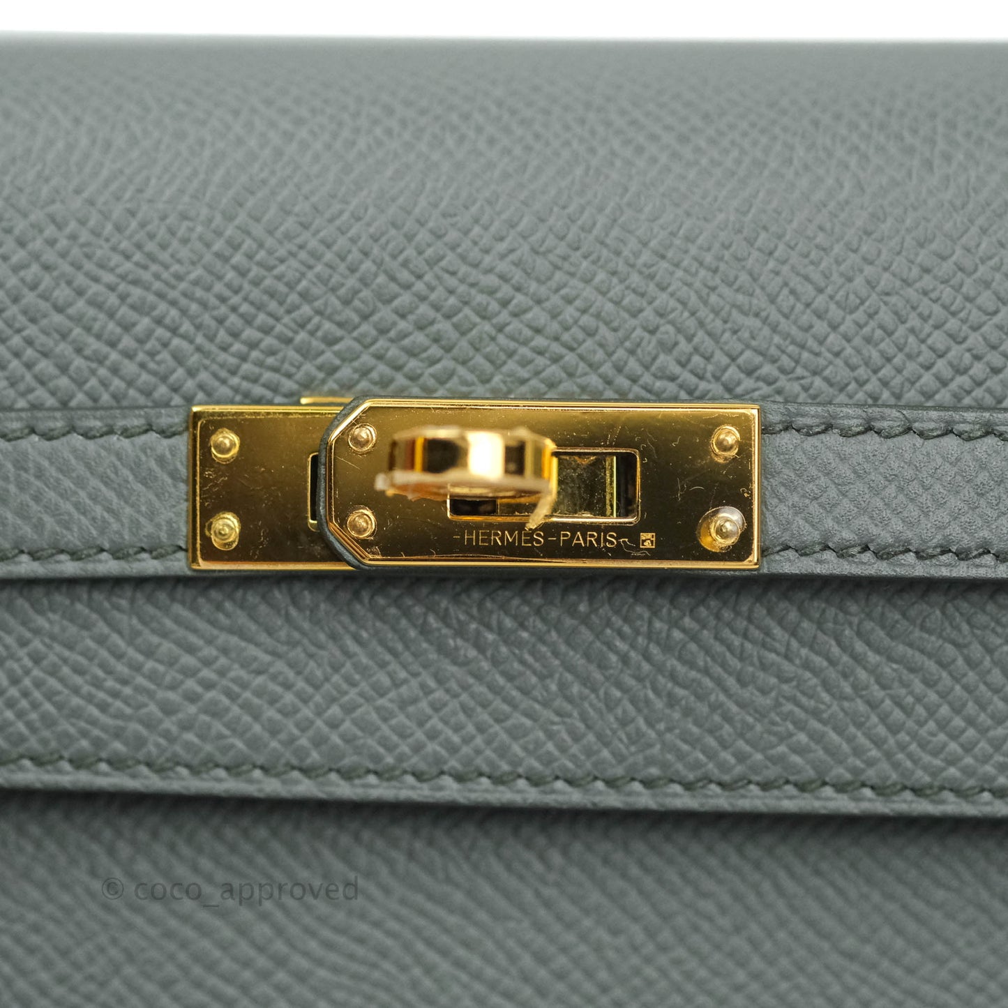 Hermès Kelly 25 Vert Amande Epsom Sellier Gold Hardware