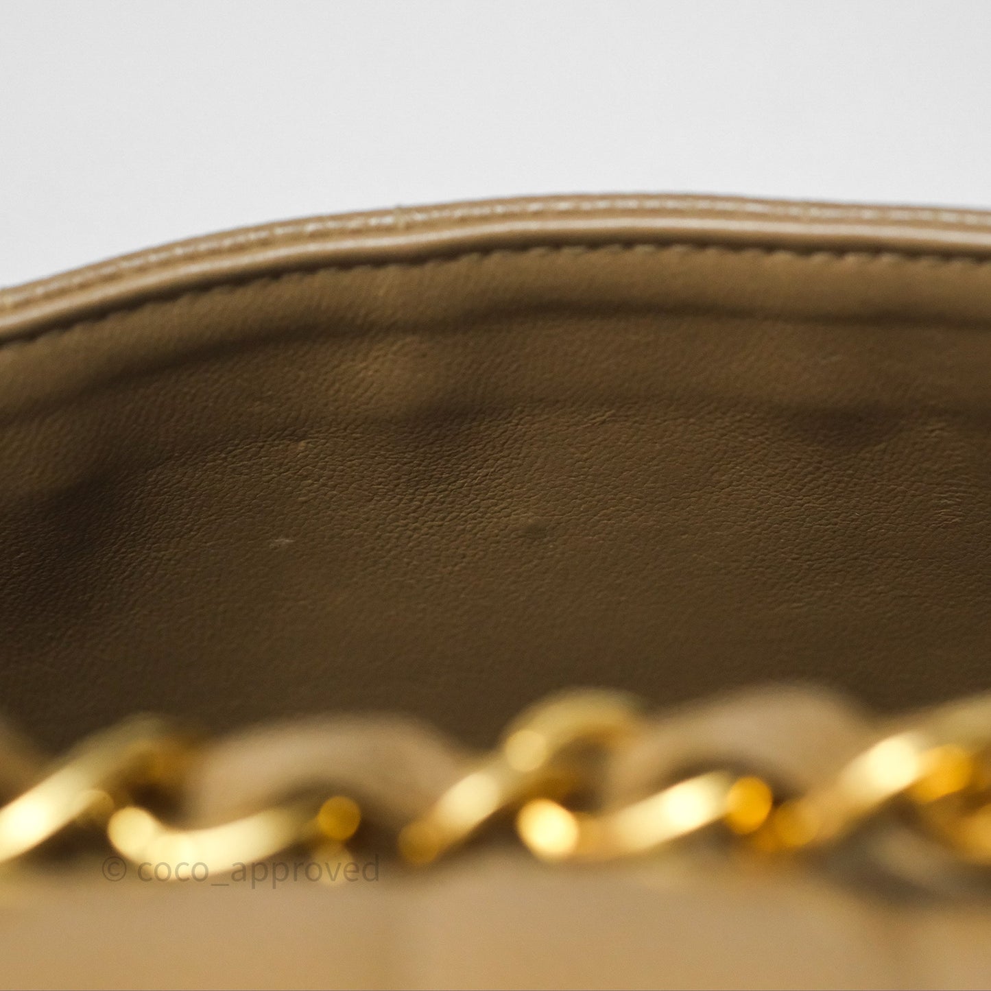Chanel Vintage Vertical Quilted Jumbo Single Flap Beige Caviar 24K Gold Hardware