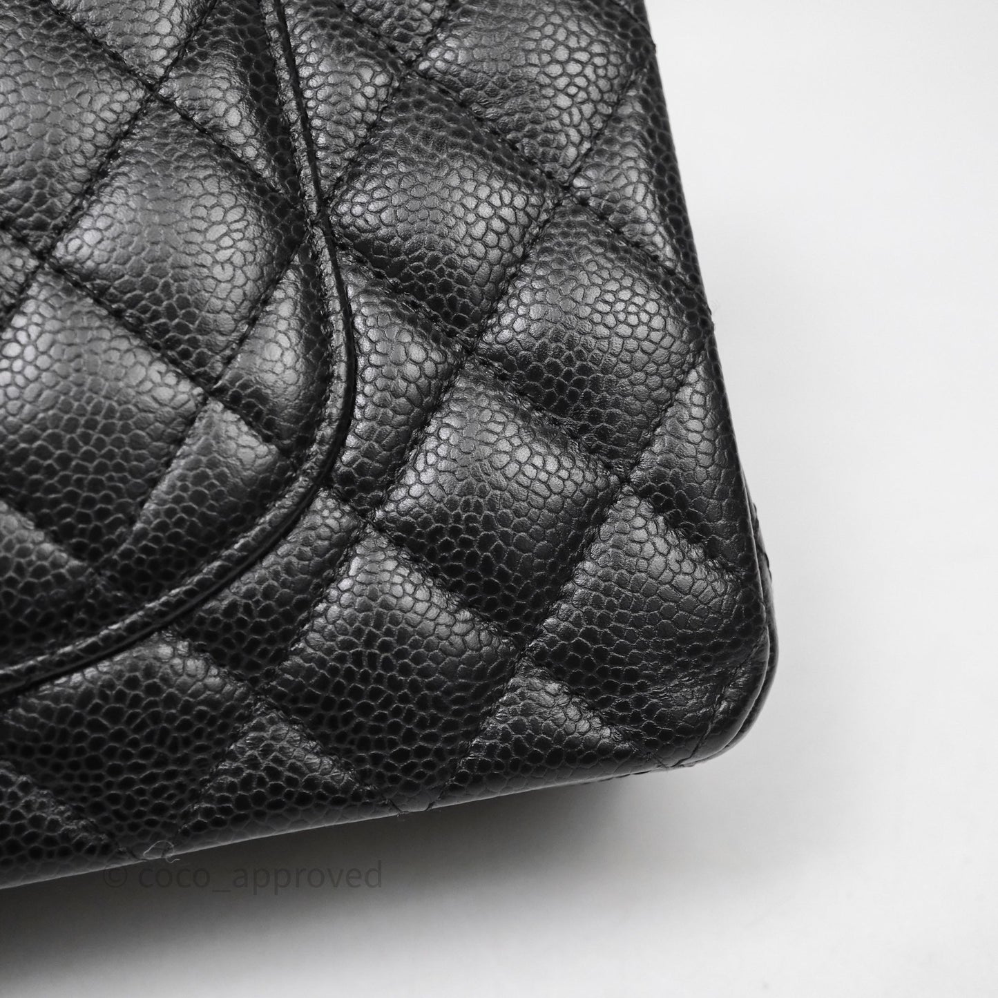 Chanel Classic M/L Medium Flap Quilted Black Caviar Gold Hardware
