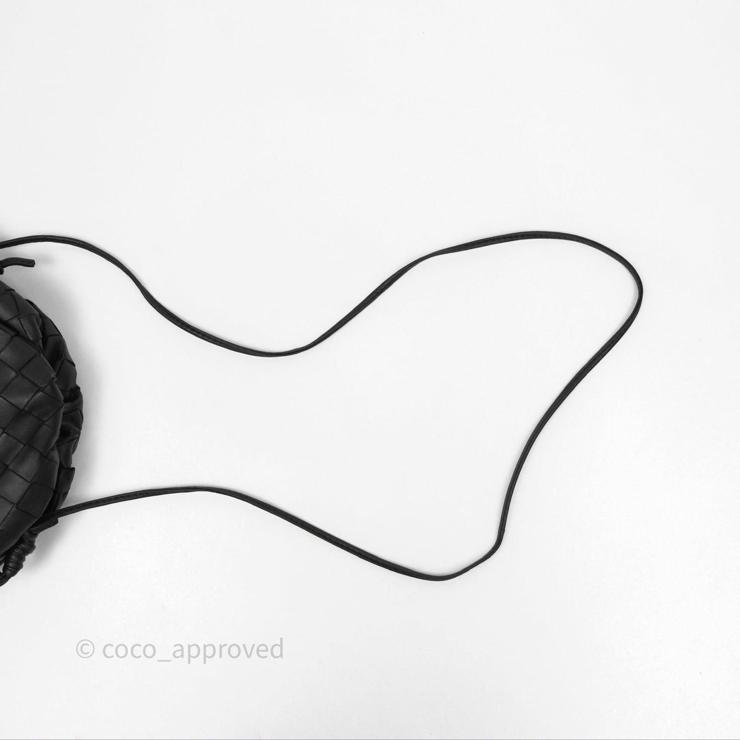 Bottega Veneta Mini Pouch Black Intrecciato Calfskin