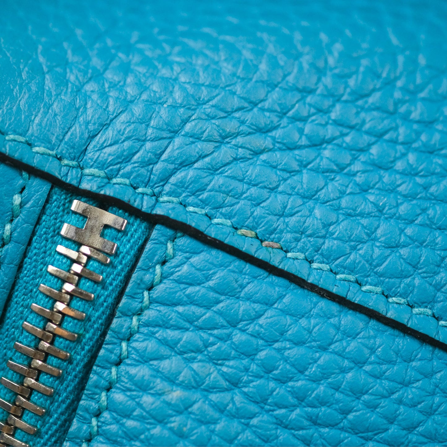 Hermès Lindy 34 Blue Paon Clemence Palladium Hardware