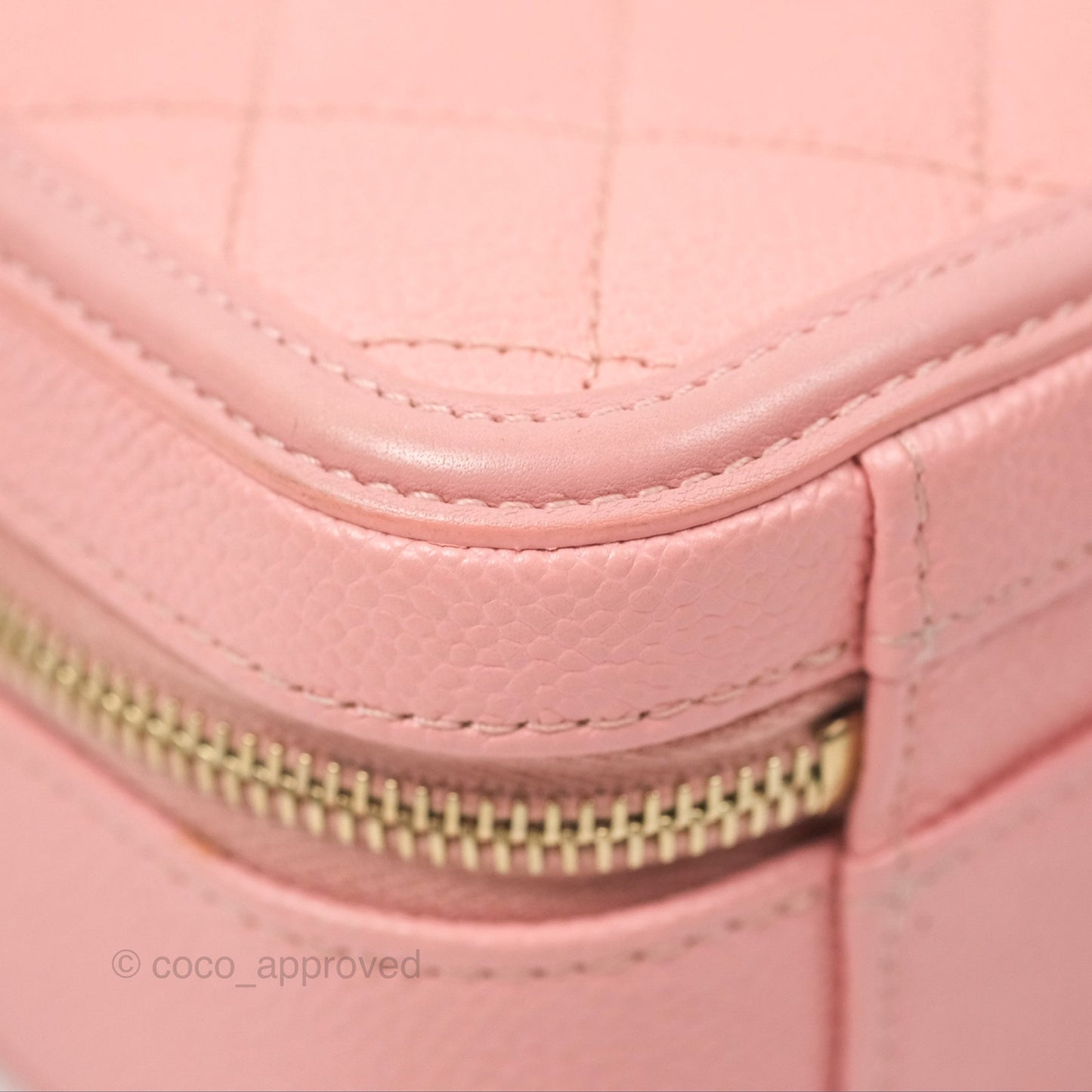 Chanel Quilted Medium CC Filigree Vanity Case Pink Caviar Gold Hardware