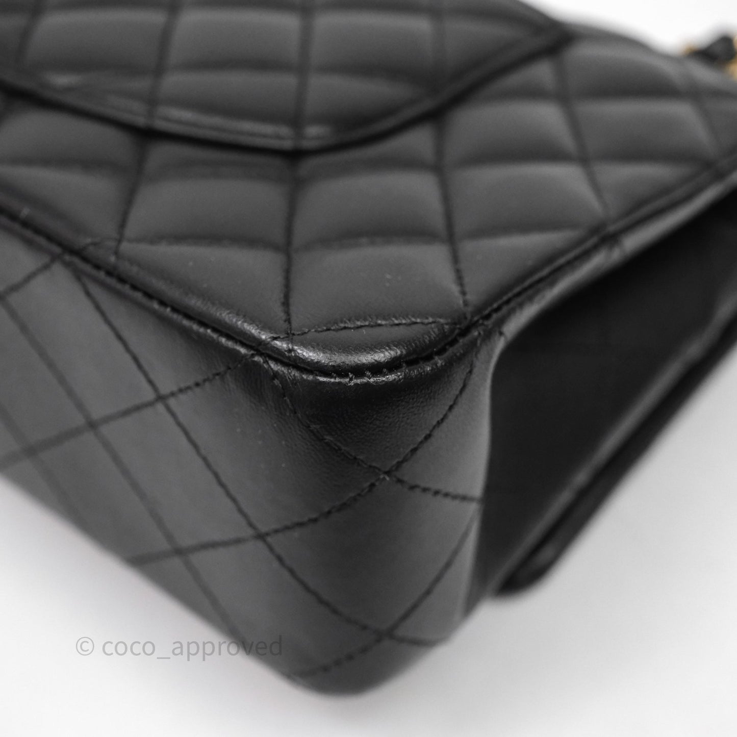 Chanel Classic M/L Medium Flap Quilted Black Lambskin Gold Hardware
